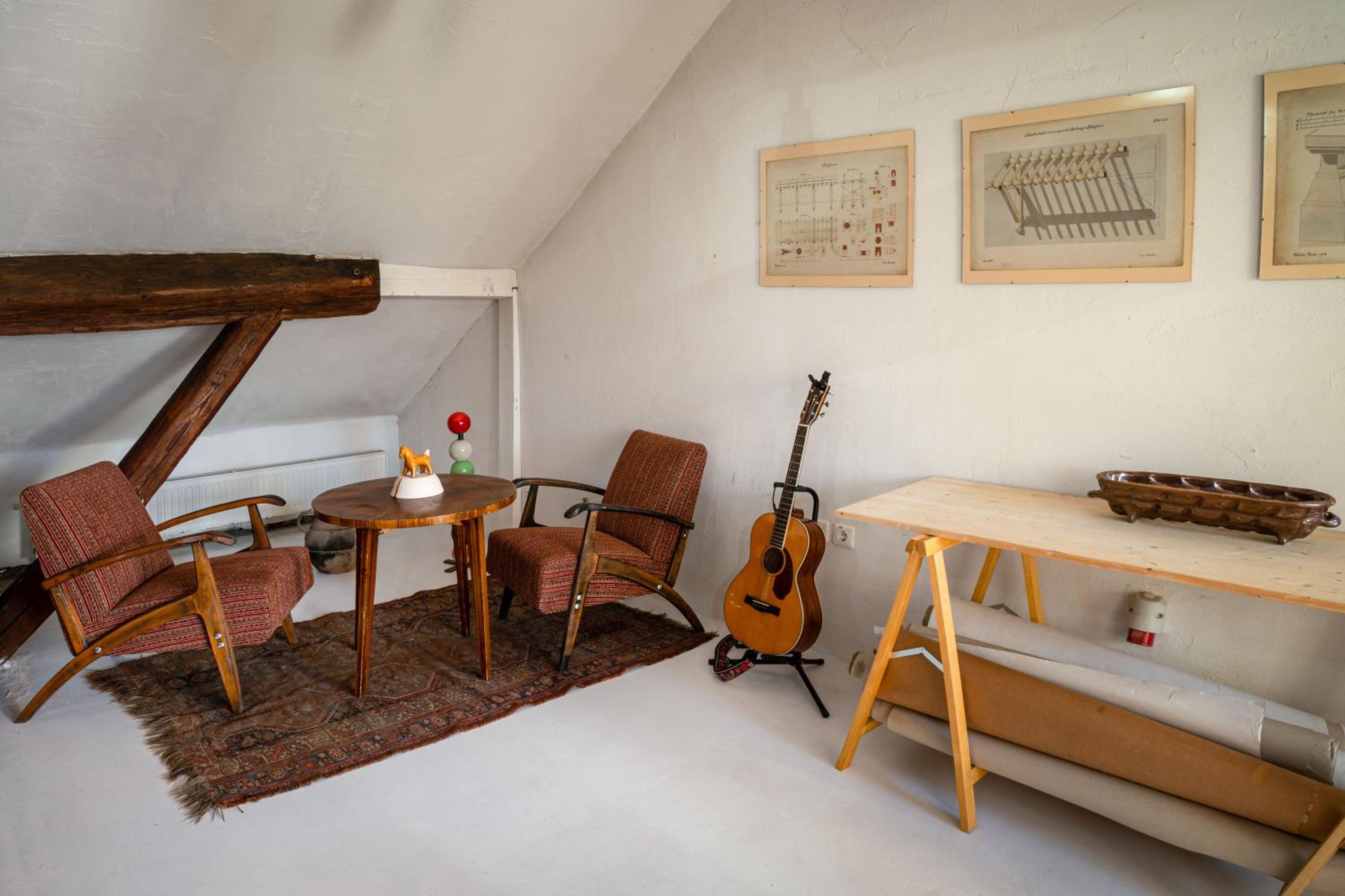 Studio with Balcony photo 3