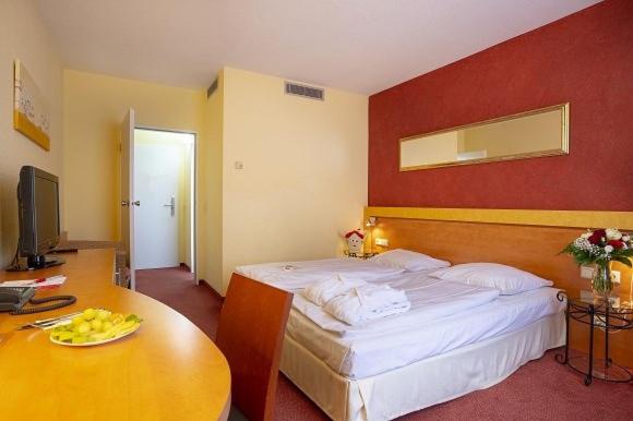 Economy Double Room - Photo 2