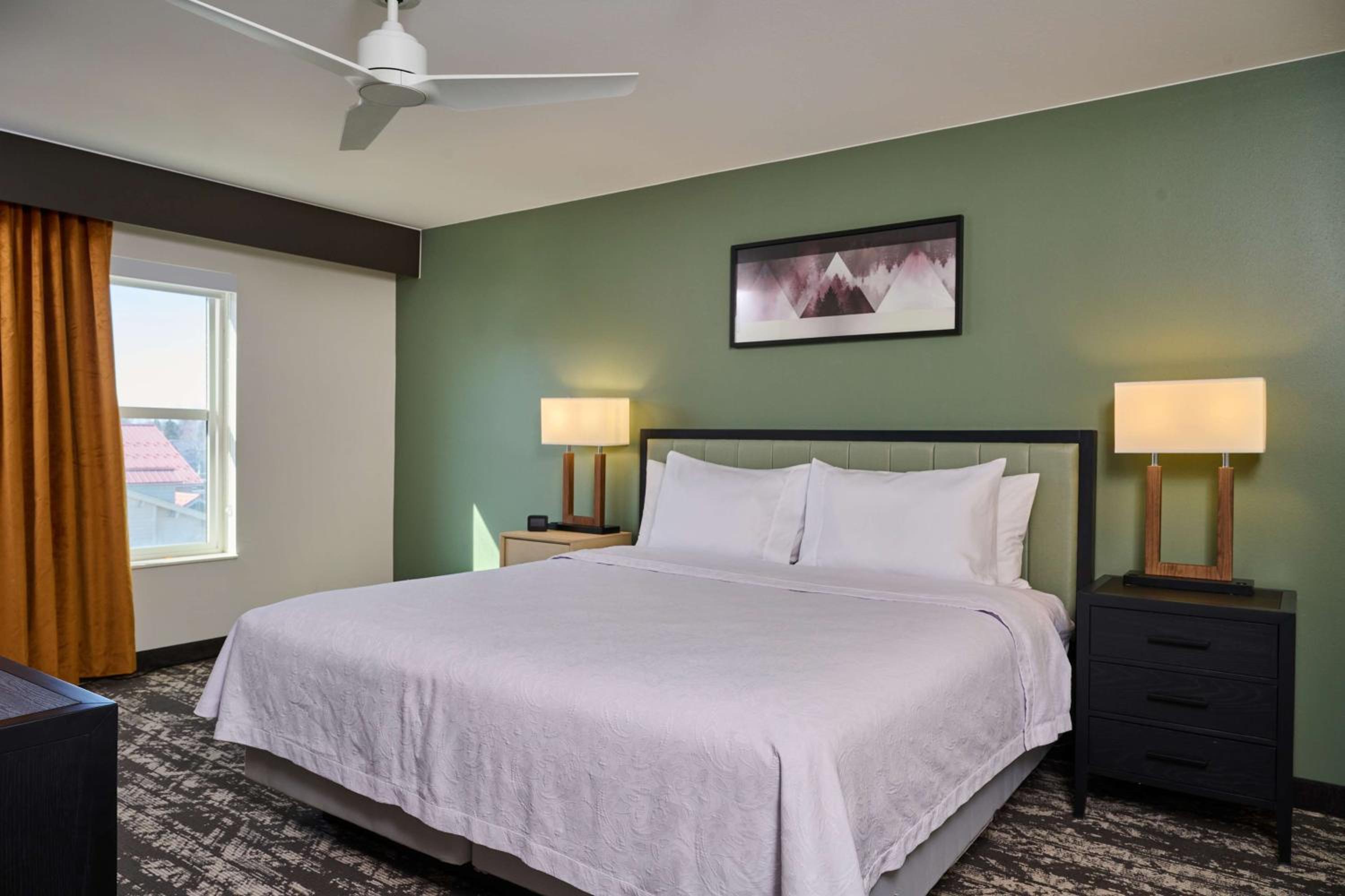 King Studio Suite - Non-Smoking - Photo 1