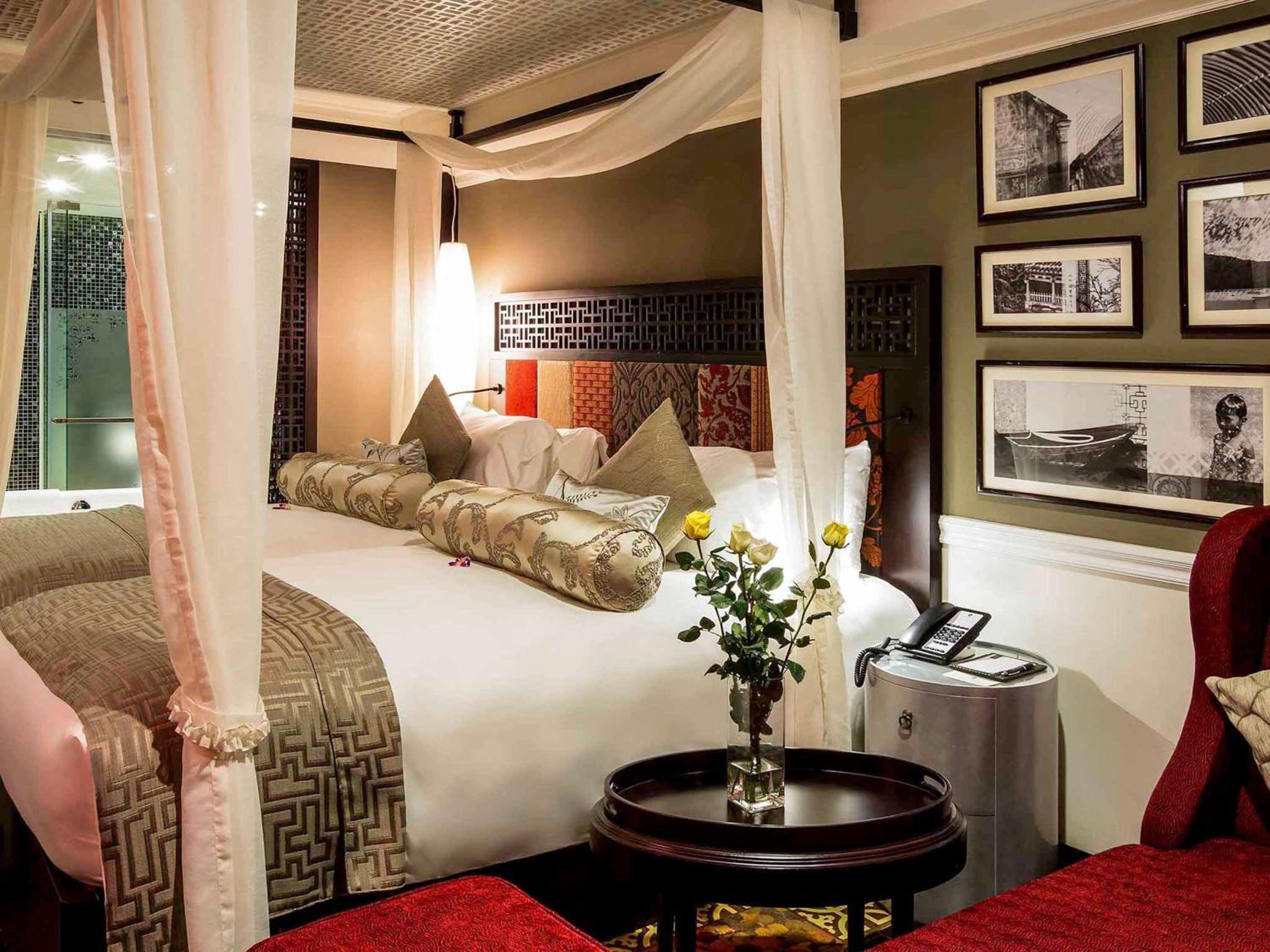 Deluxe Room With Two Single Beds photo 2