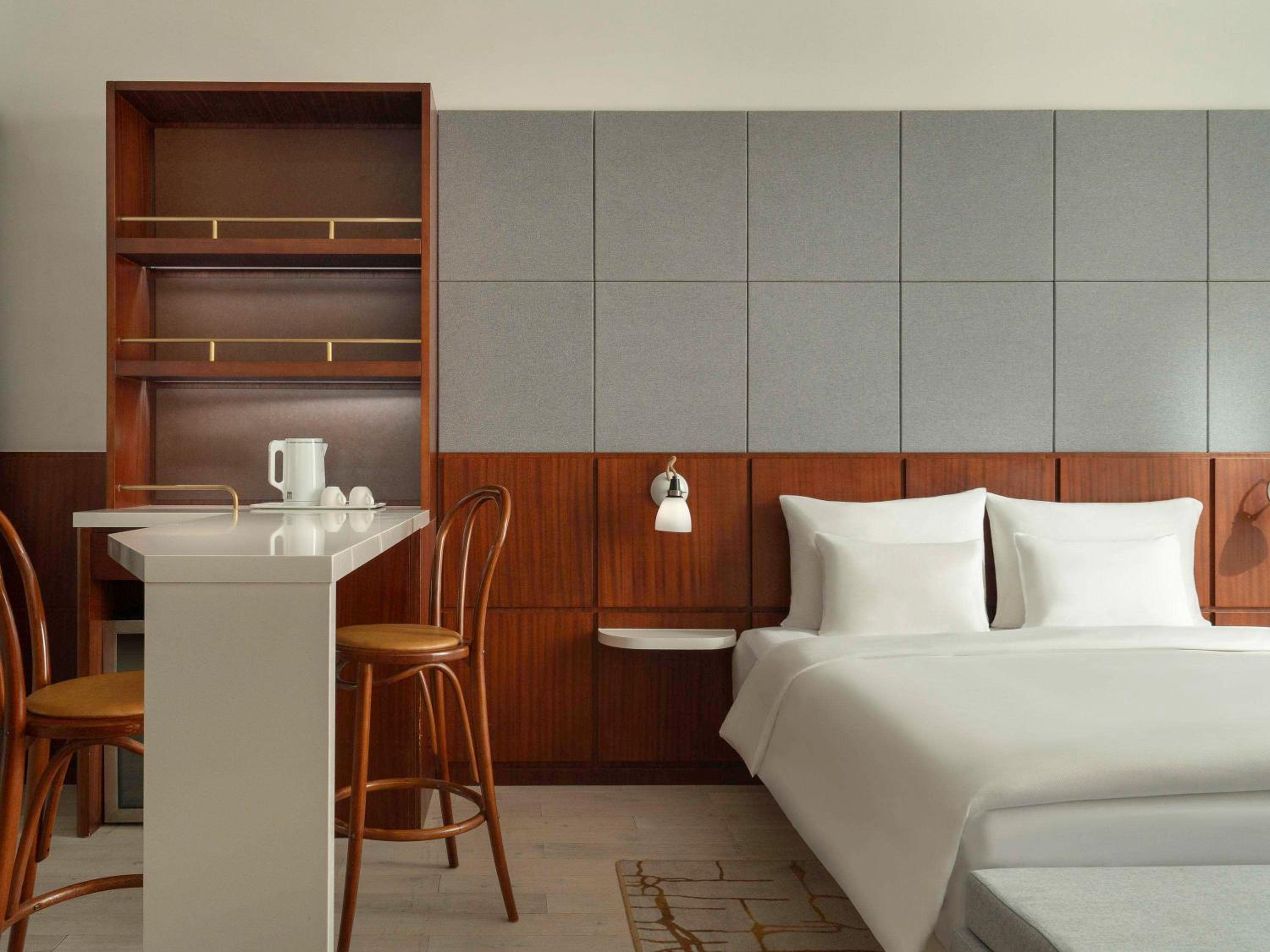 Executive King Room