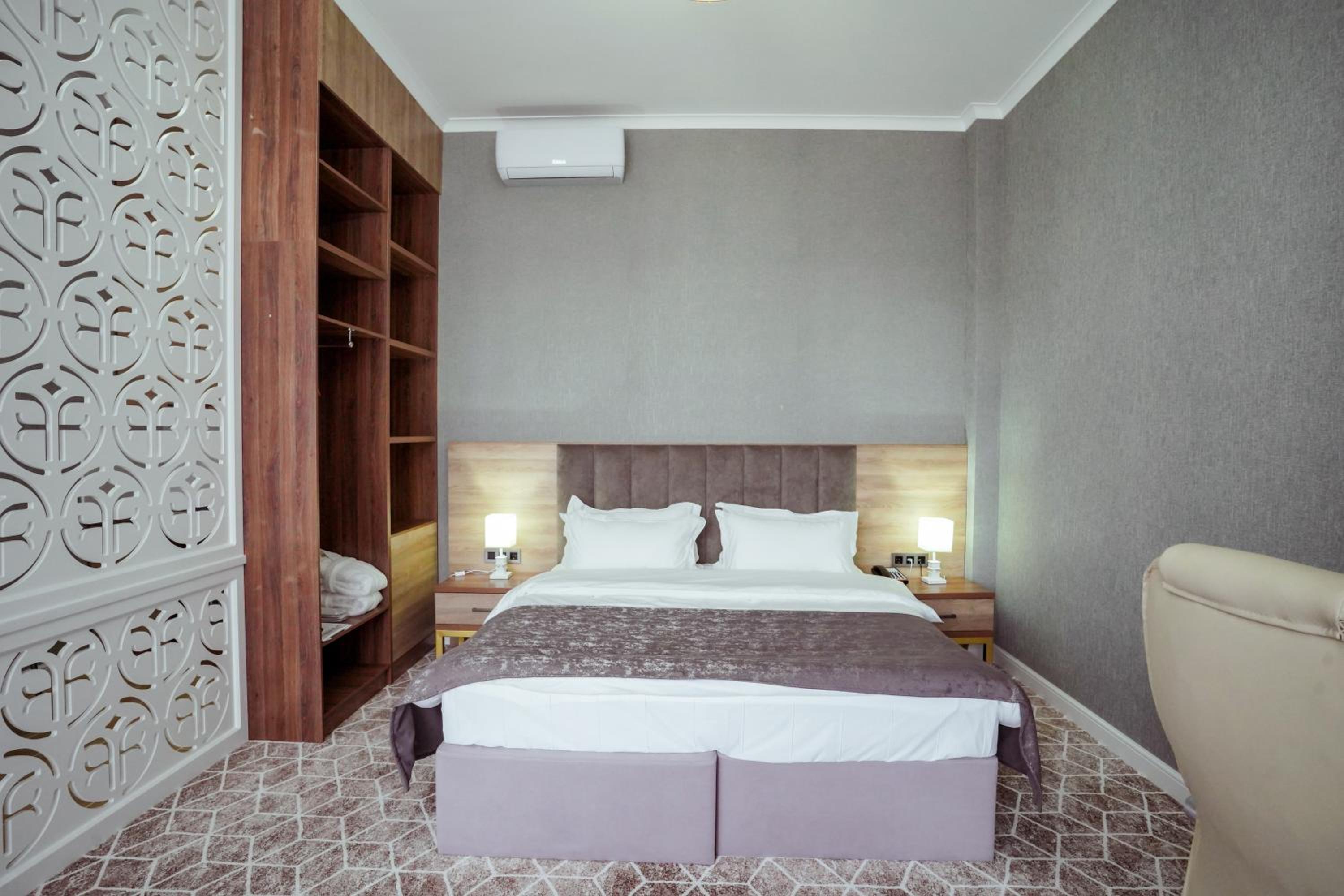 Superior Apartment photo 2