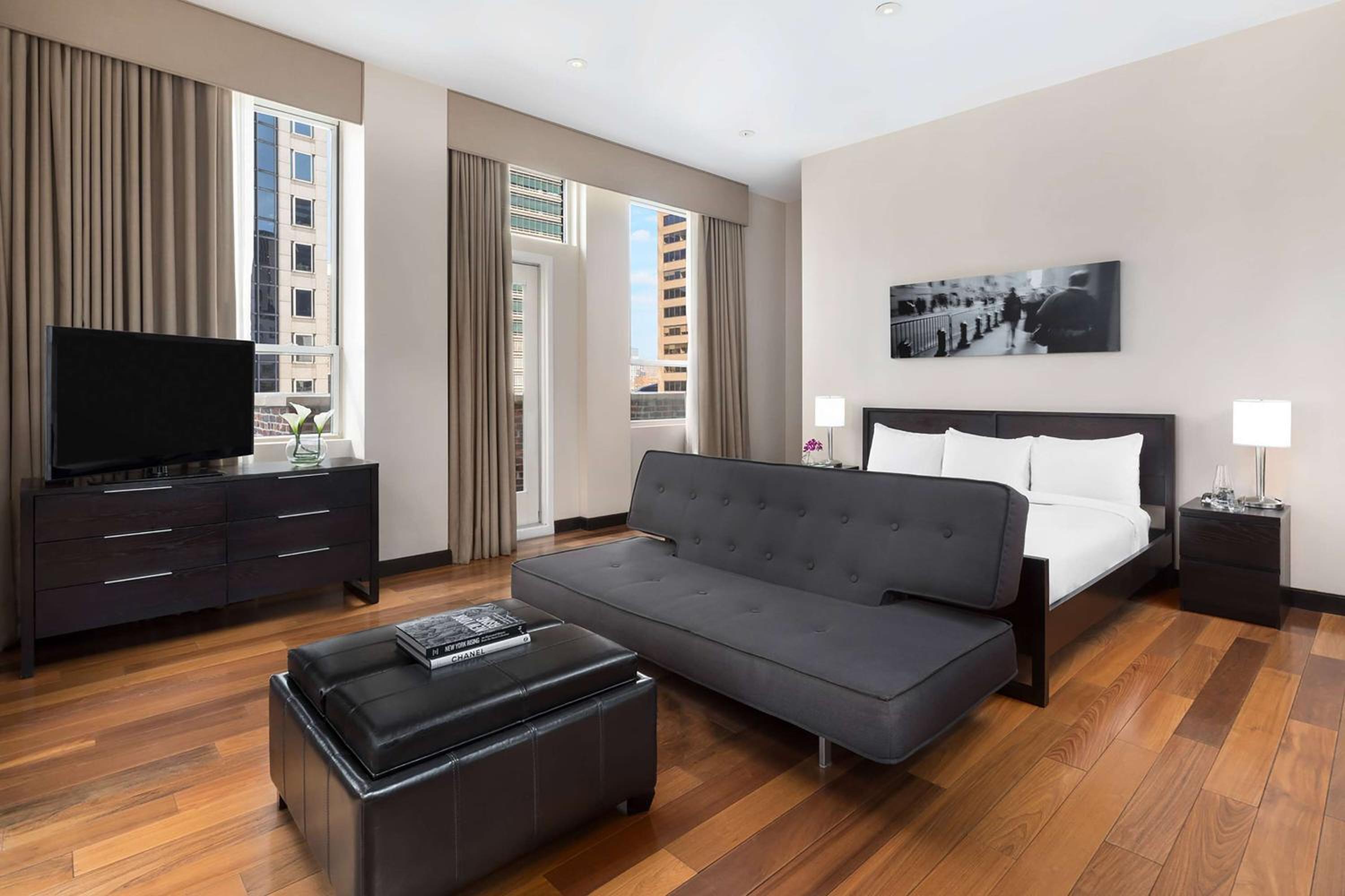 Signature Skyloft Suite