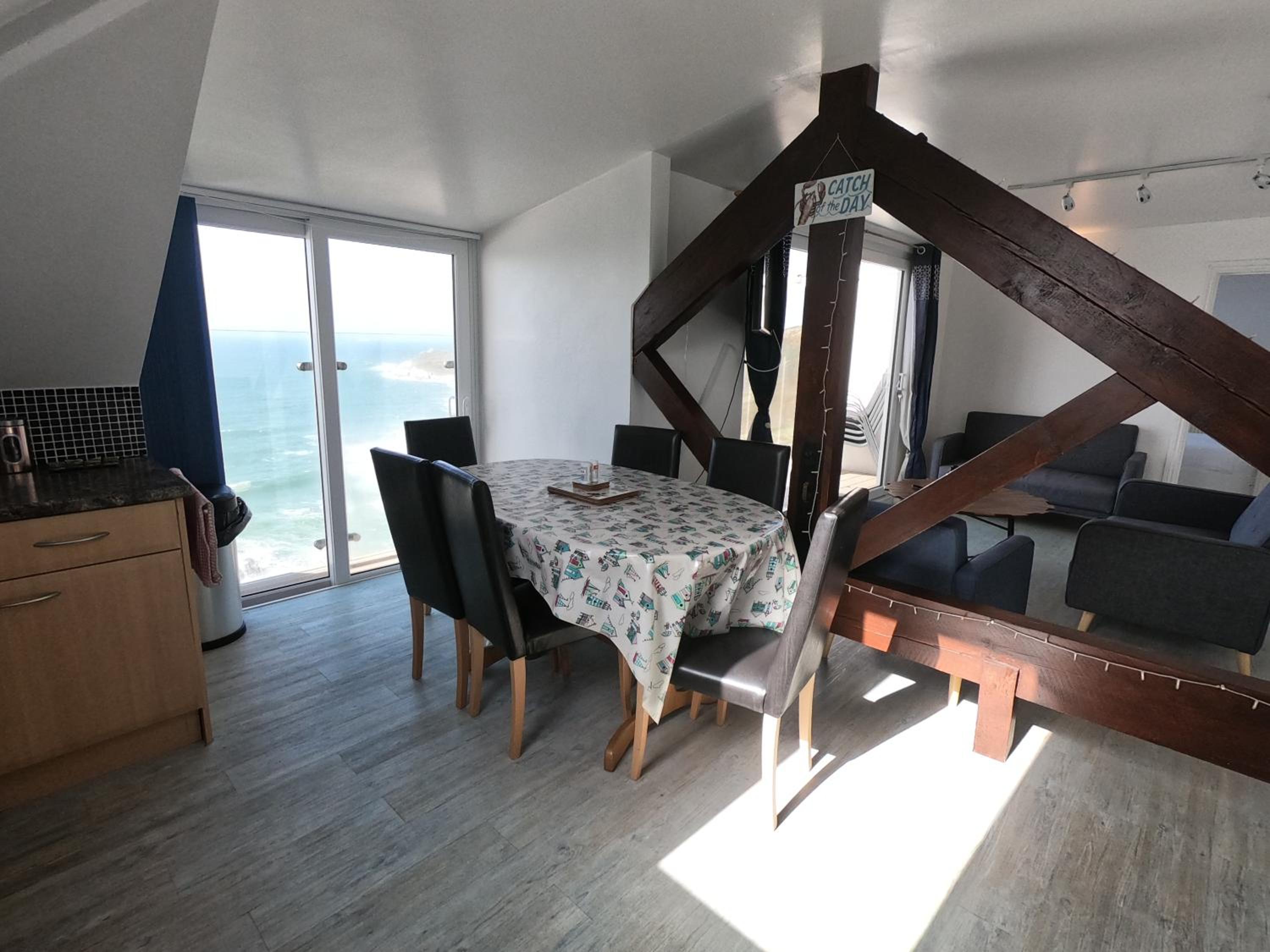 Apartment with Sea View photo 3