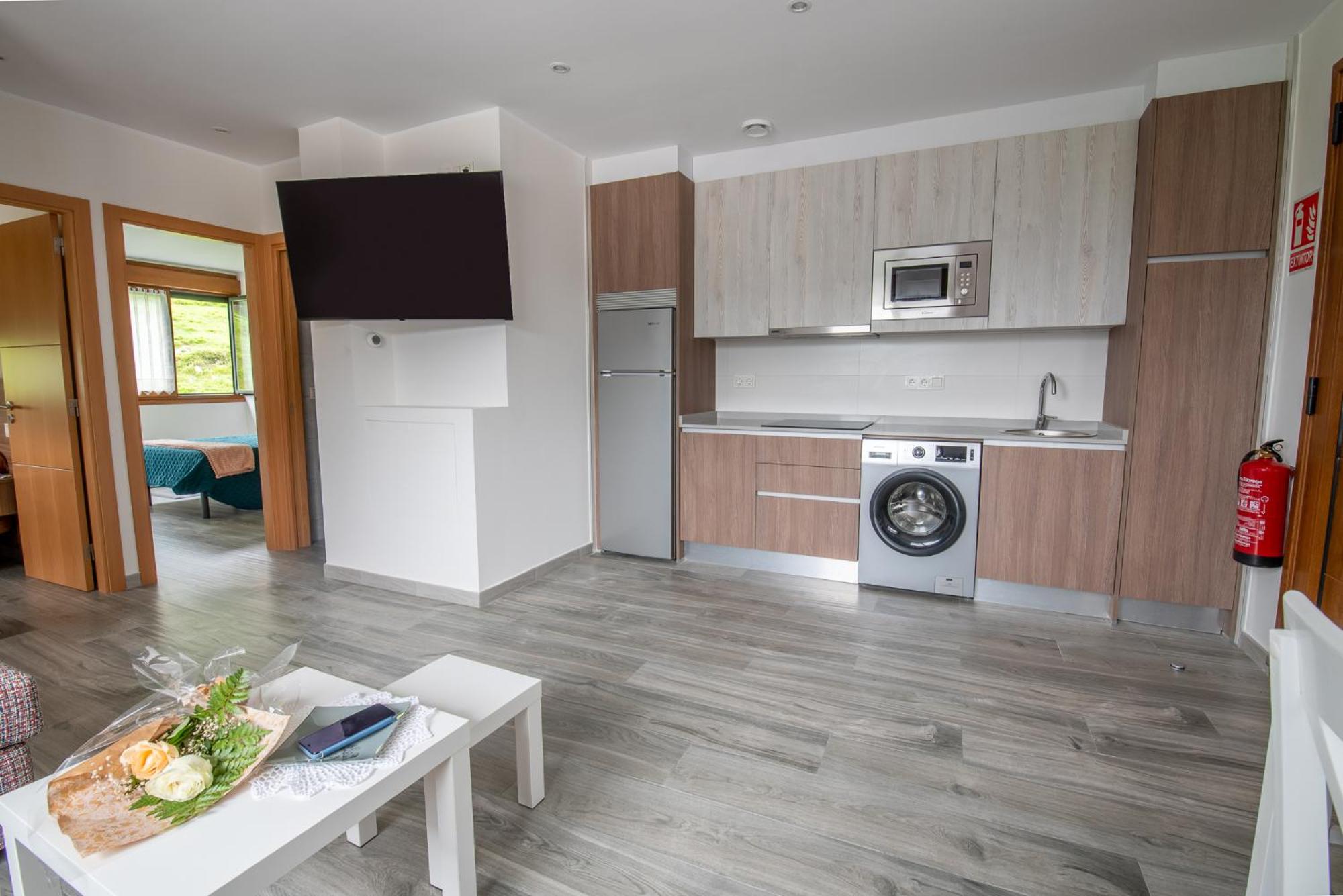 Apartamento de Dos Habitaciones con Vista a la Montaña