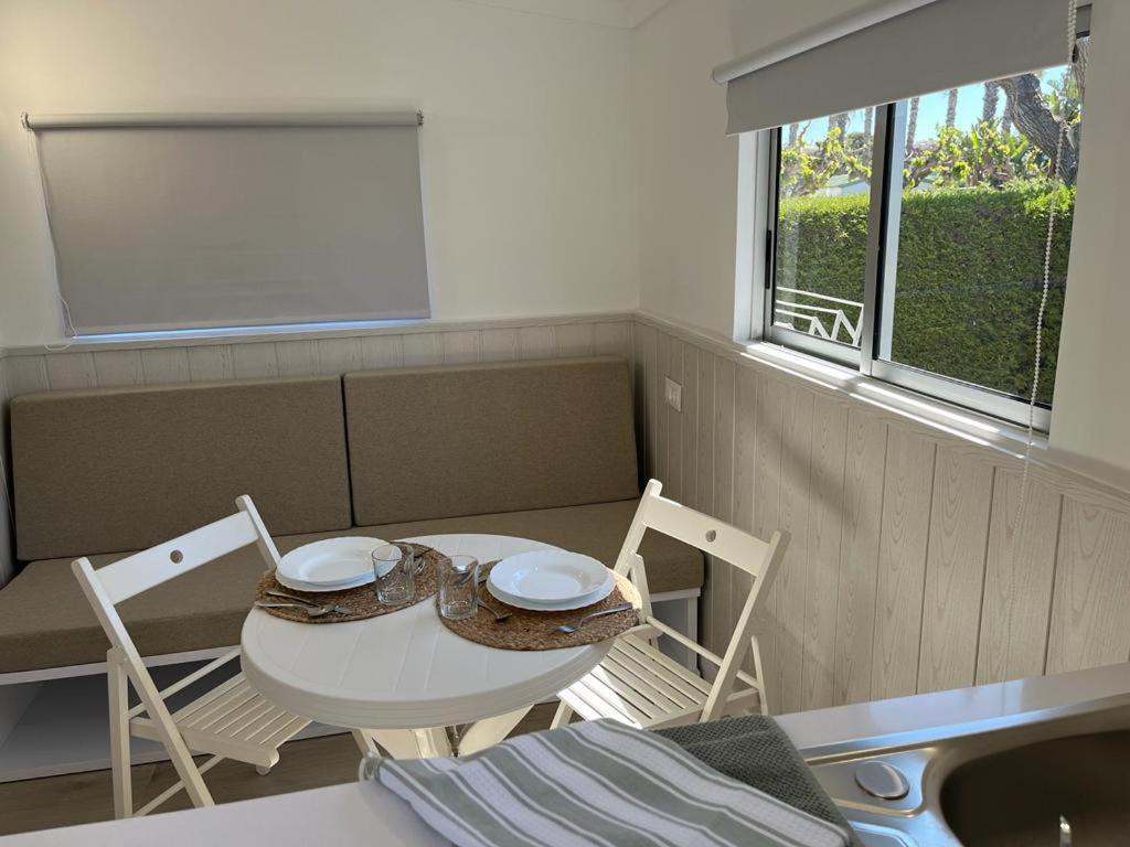 One-Bedroom Bungalow without Air Conditioner photo 3