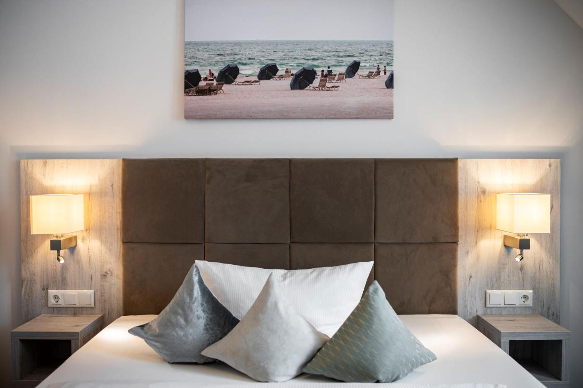 Large Double Room