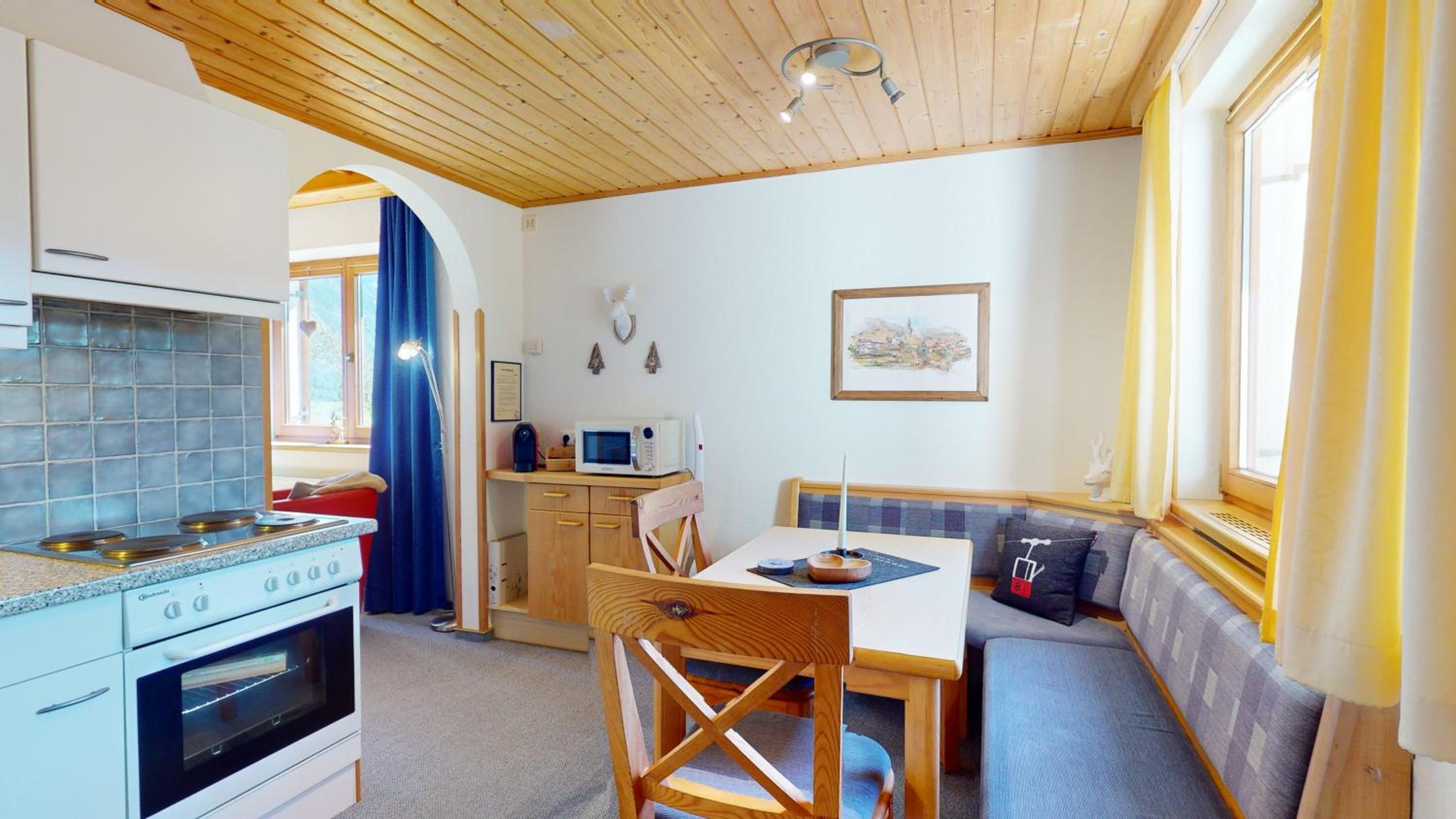 Superior One-Bedroom Apartment with Balcony photo 2
