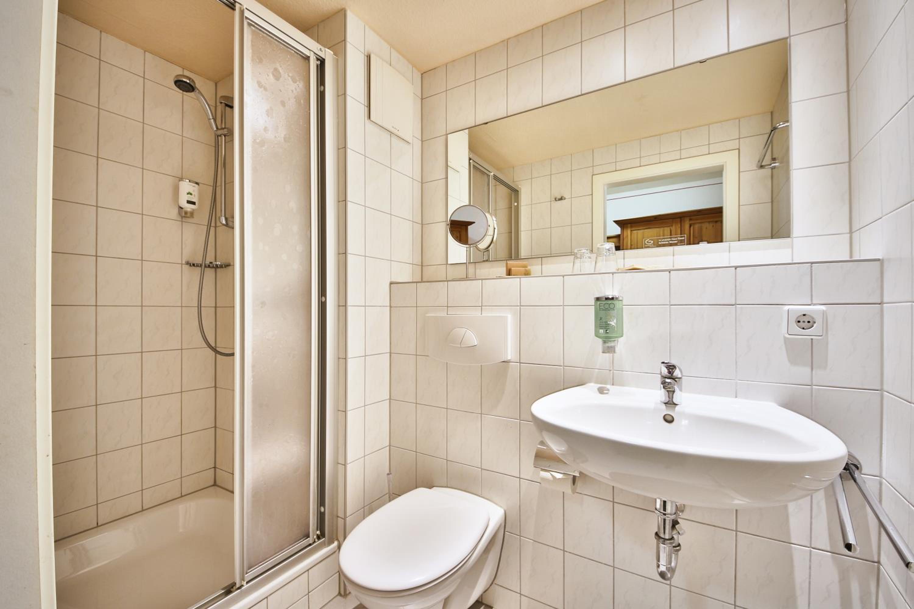 Double Room - Photo 3