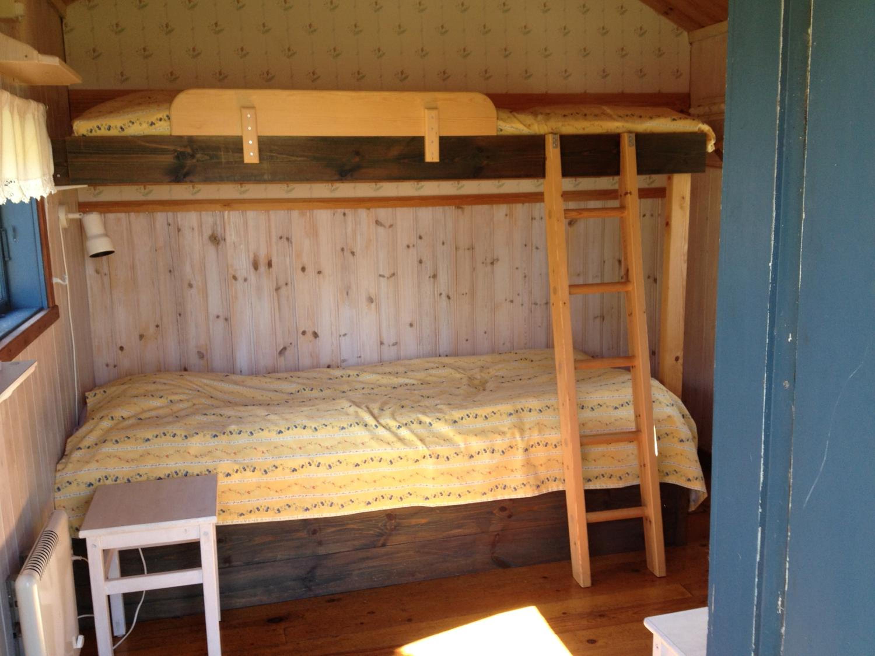 Cottage with Shared Bathroom (2 Adults) photo 2