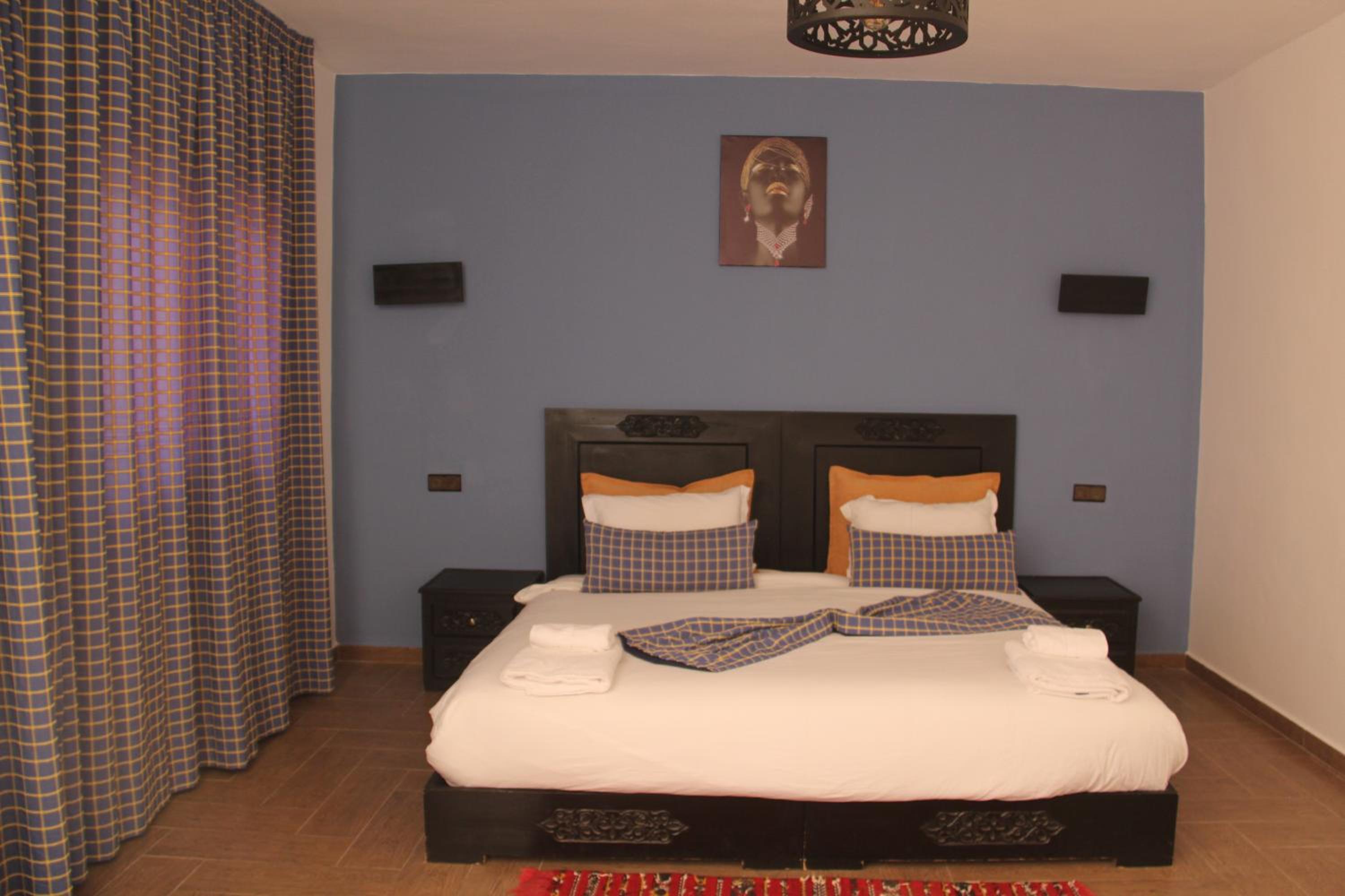 Deluxe Bungalow - Photo 12