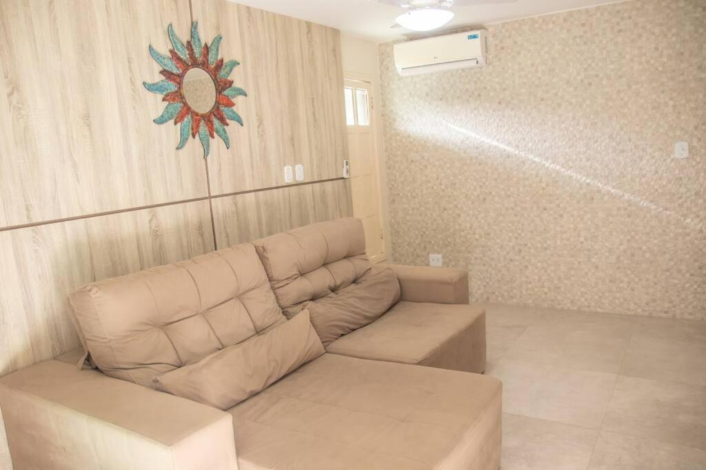 Five-Bedroom House photo 1