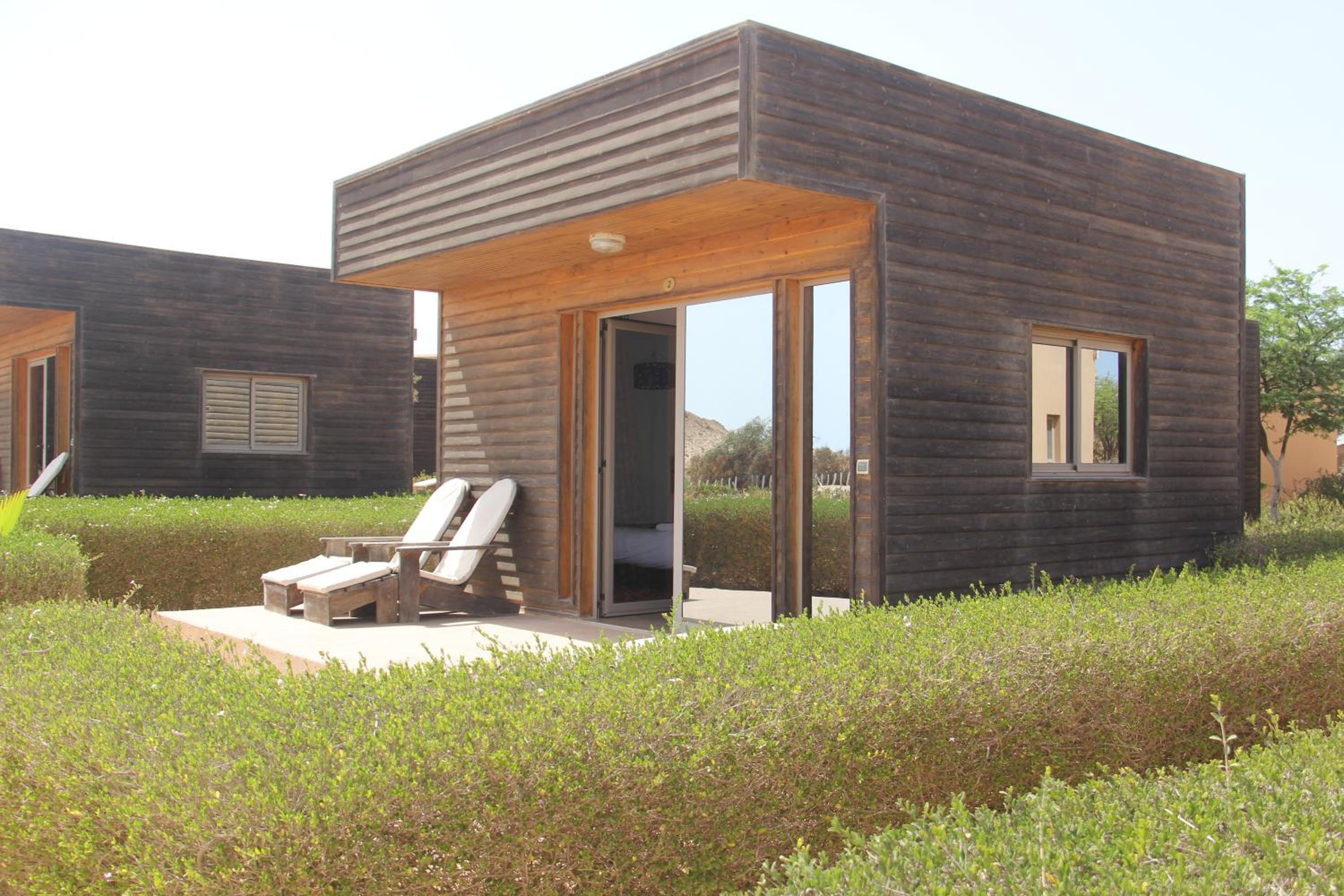 Bungalow with Sea View - Photo 10