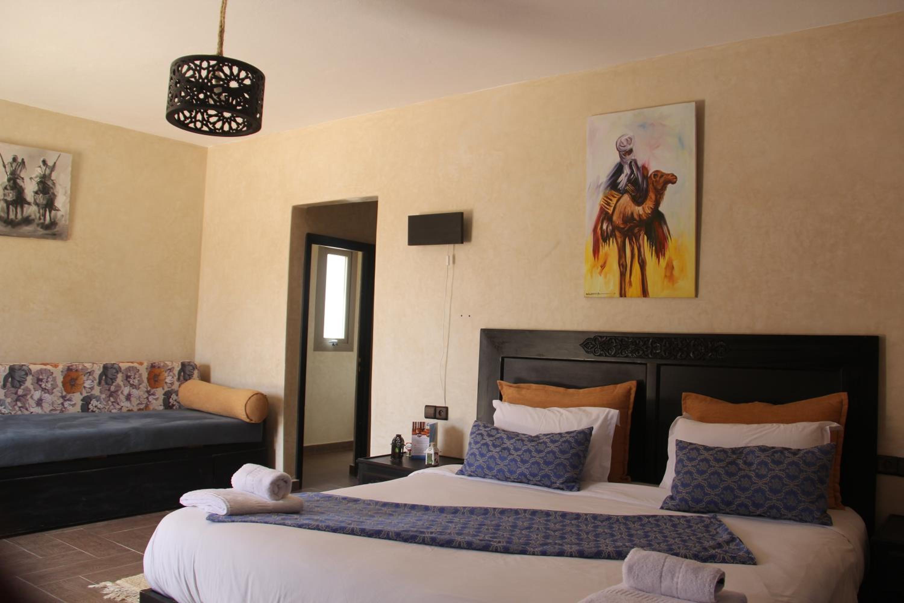 Deluxe Suite - Photo 8
