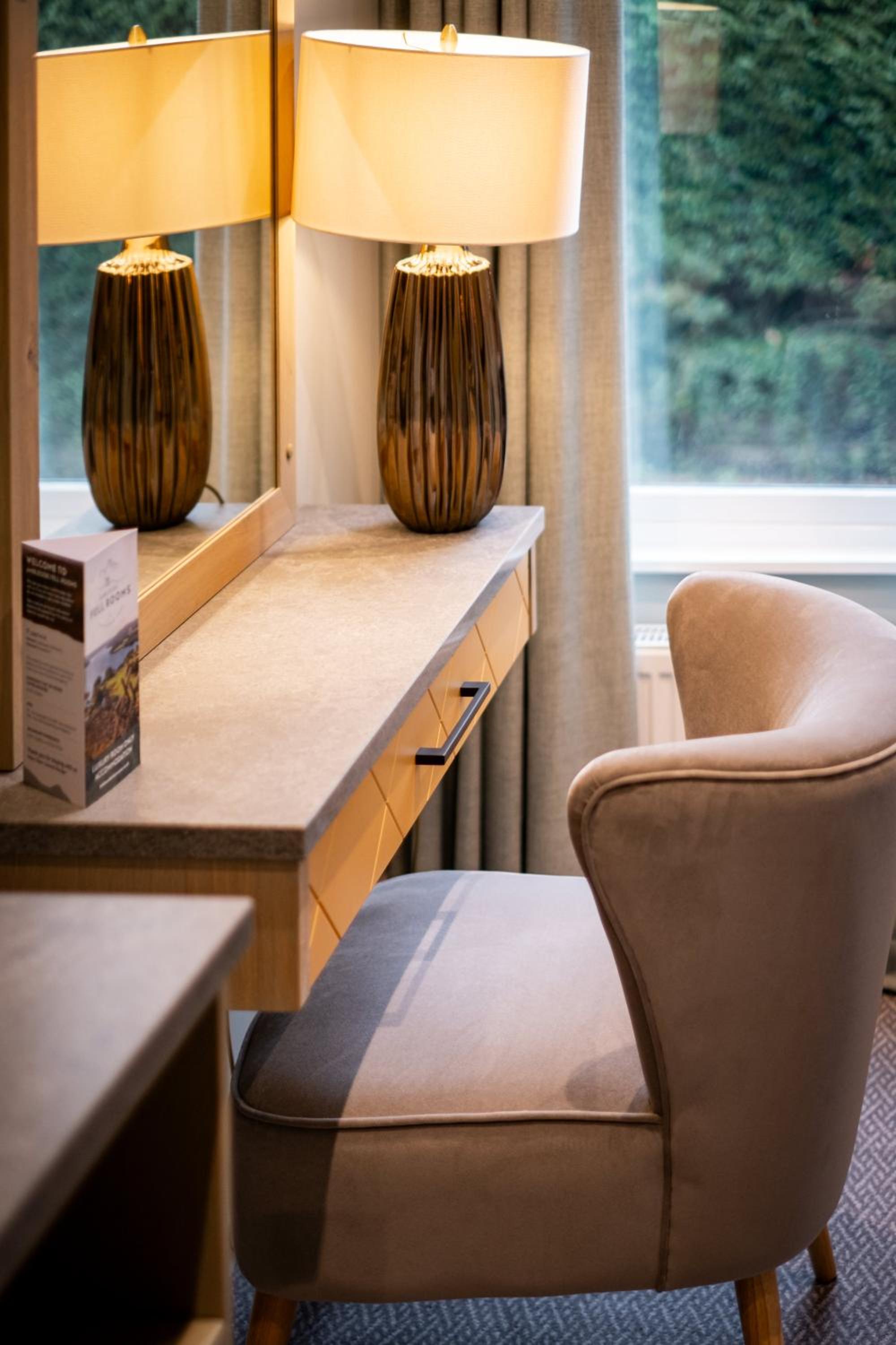 Double or Twin Room with Private Bathroom - Photo 17