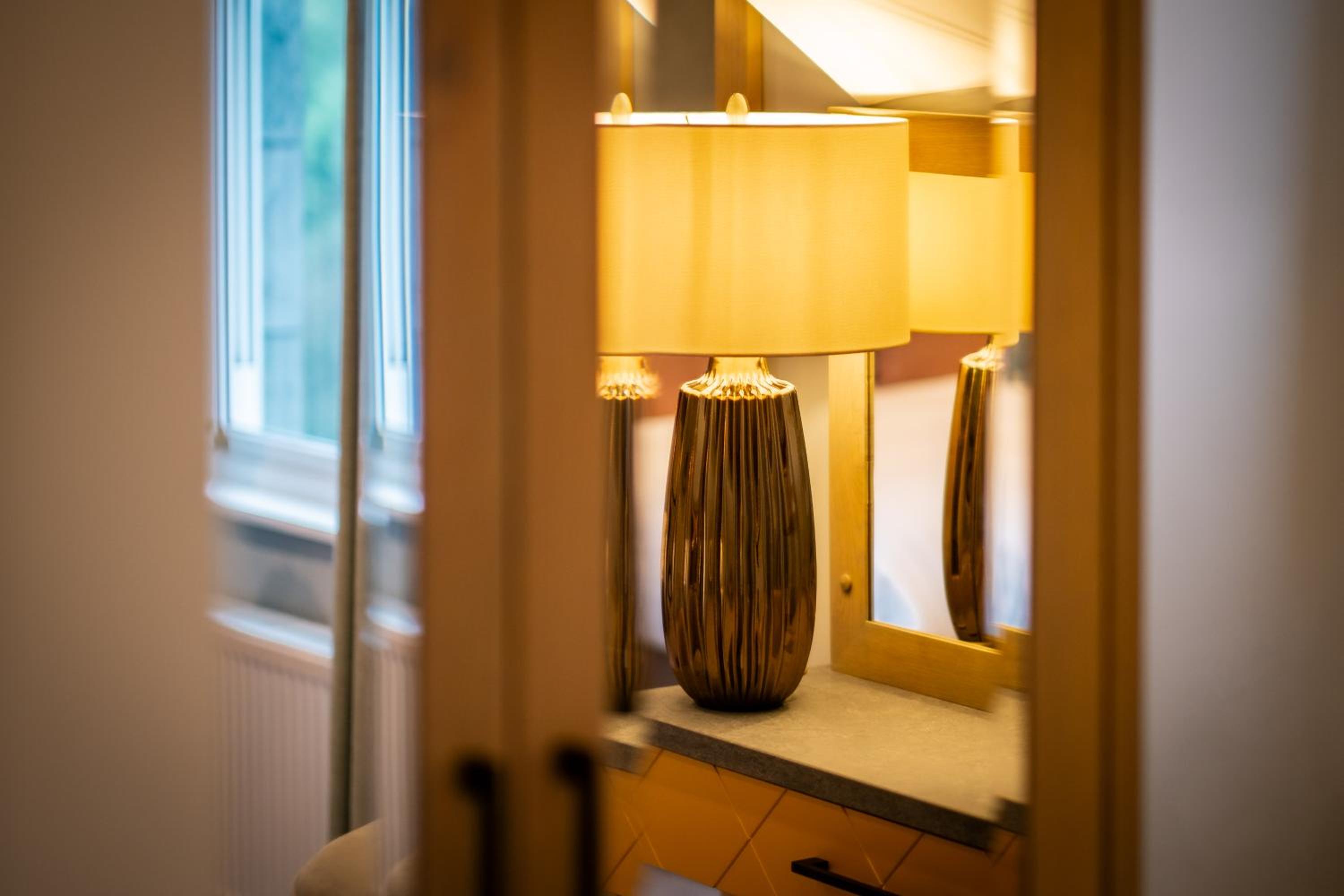 Double or Twin Room with Private Bathroom - Photo 6