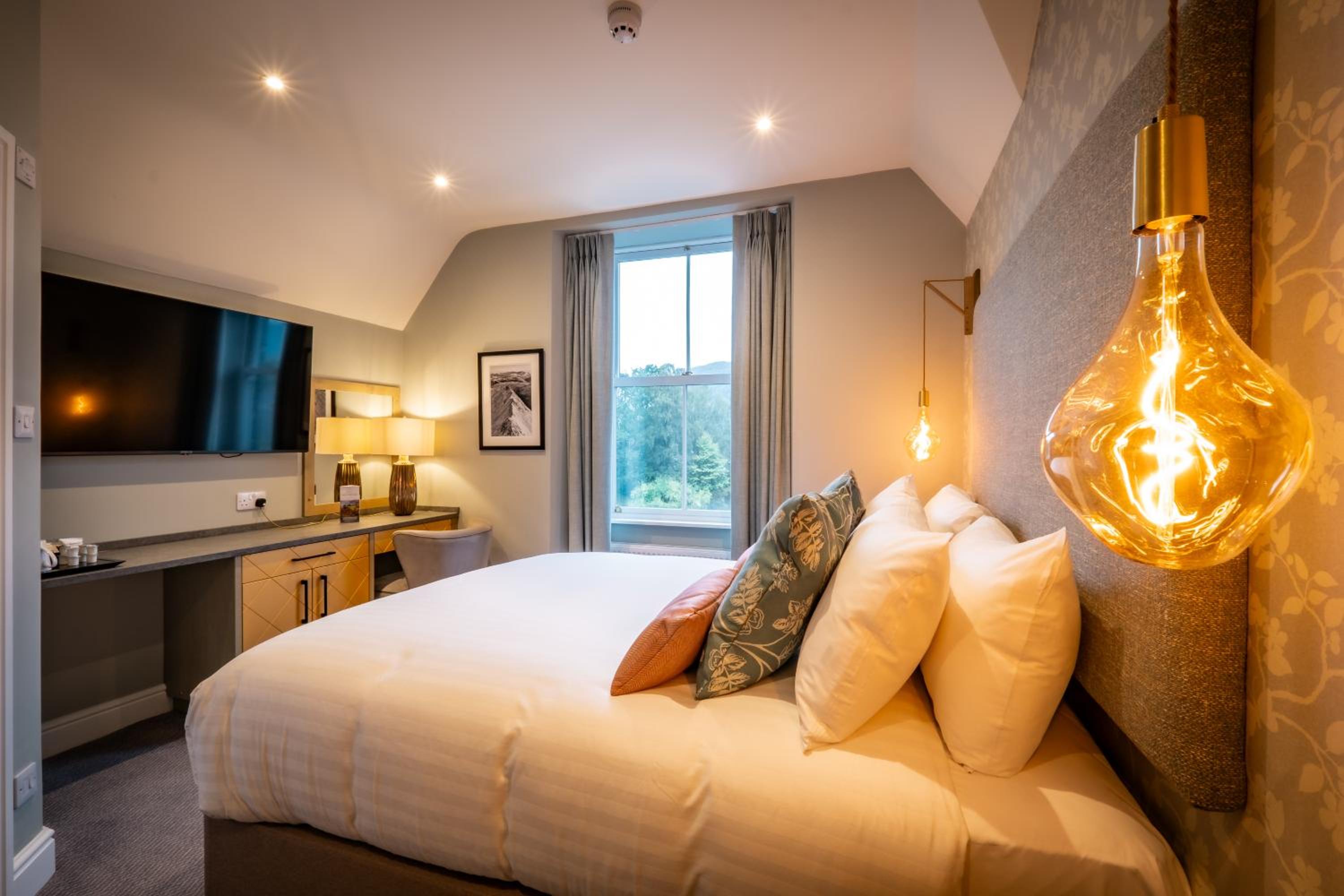 Standard King Room photo 3