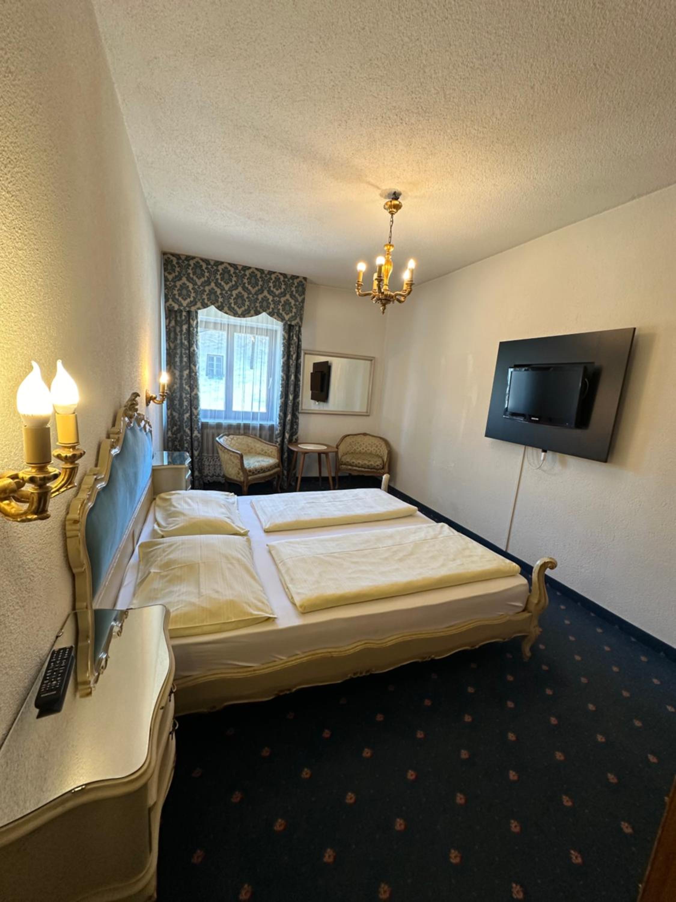 Budget Single Room