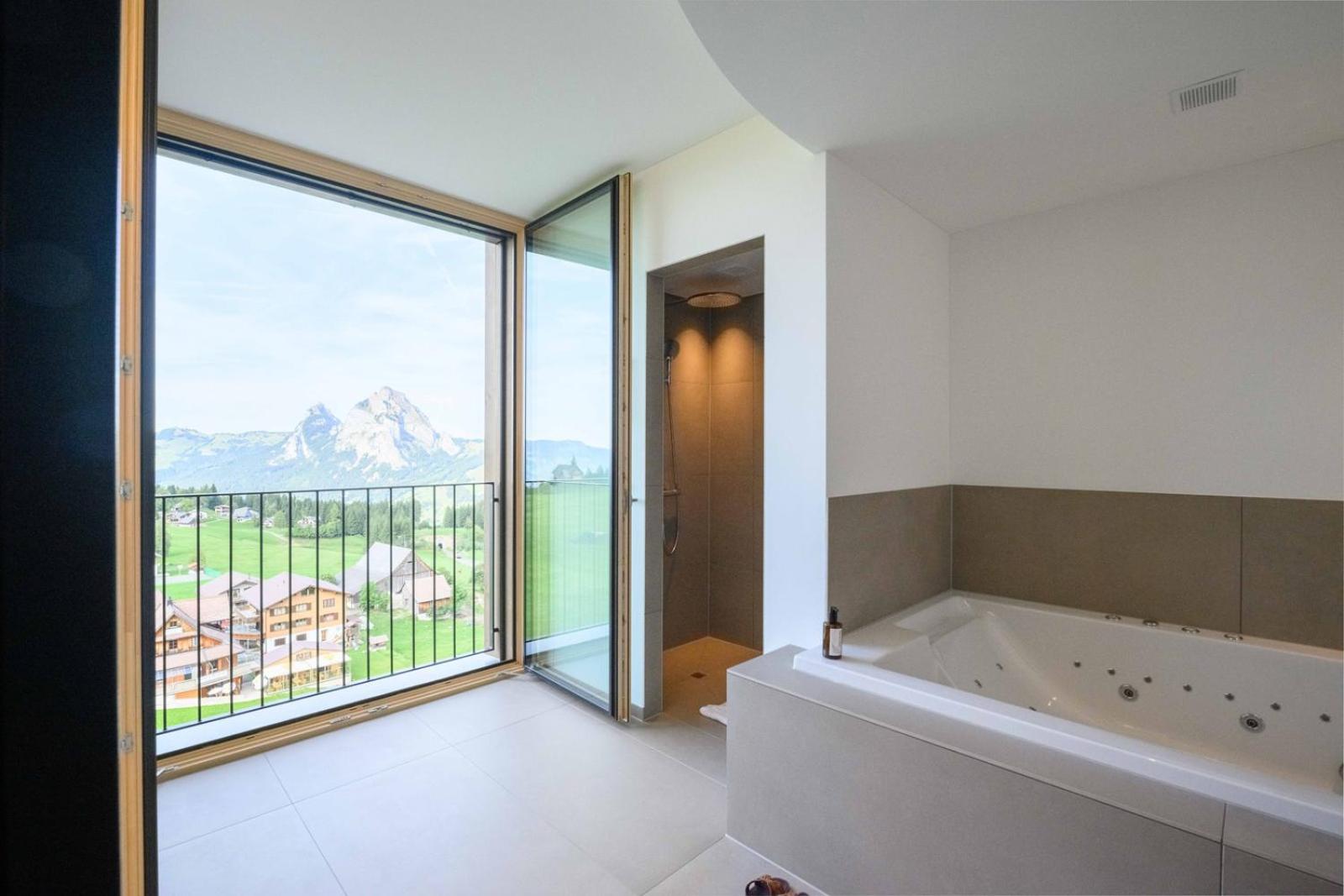 Deluxe Double Room with Spa Bath  photo 3