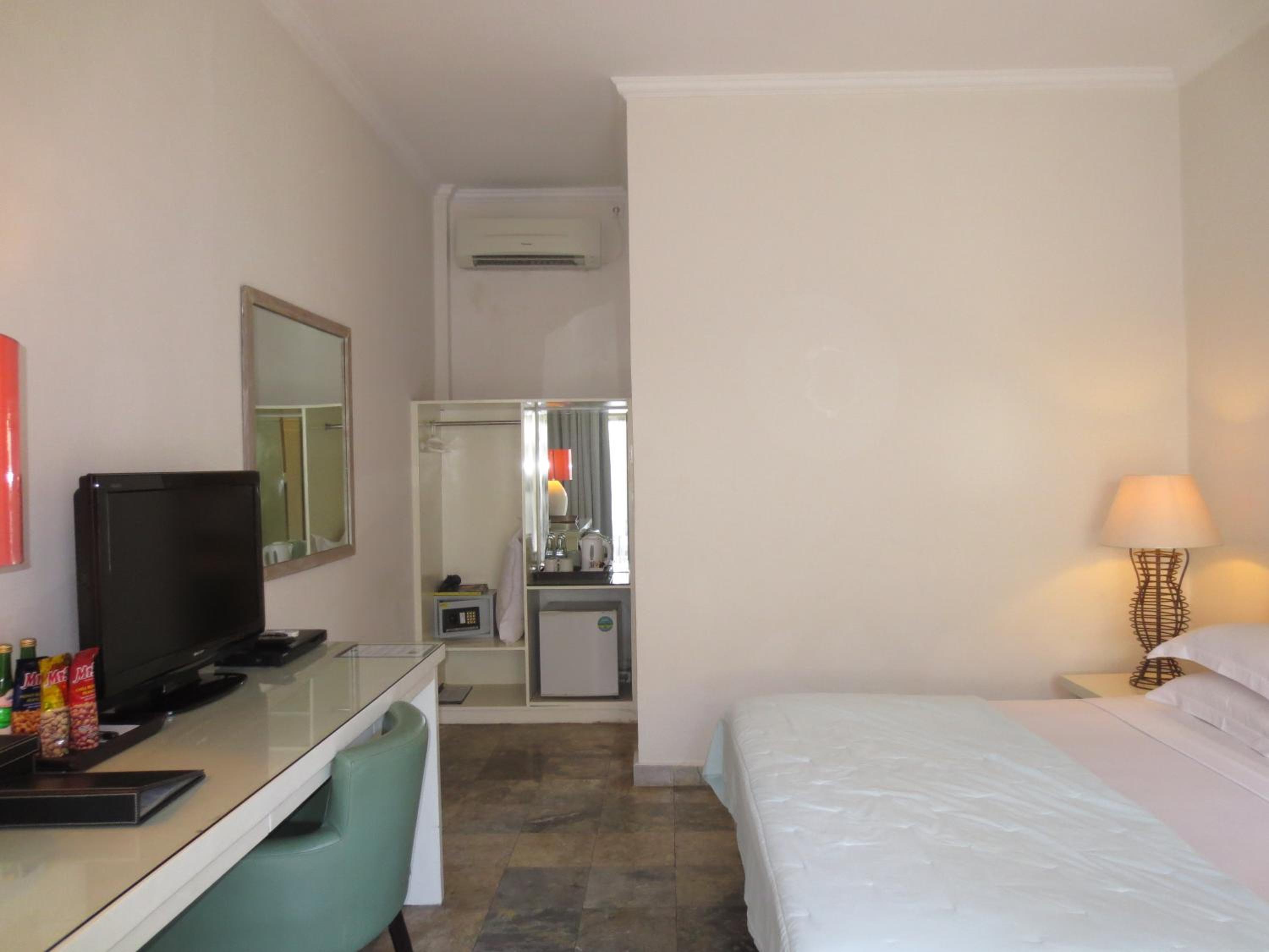 Superior Double or Twin Room photo 2