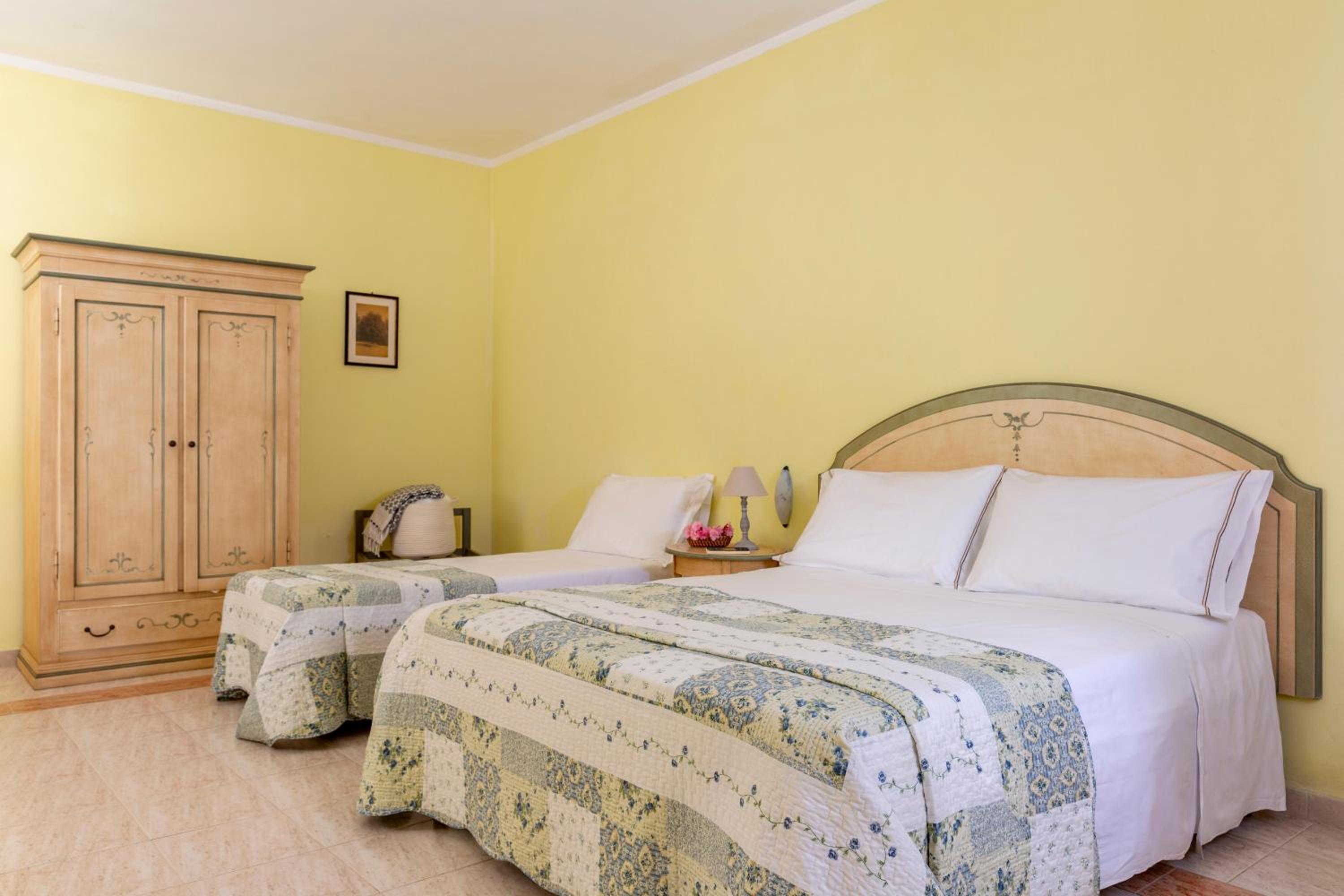 Comfort Triple Room - Photo 2