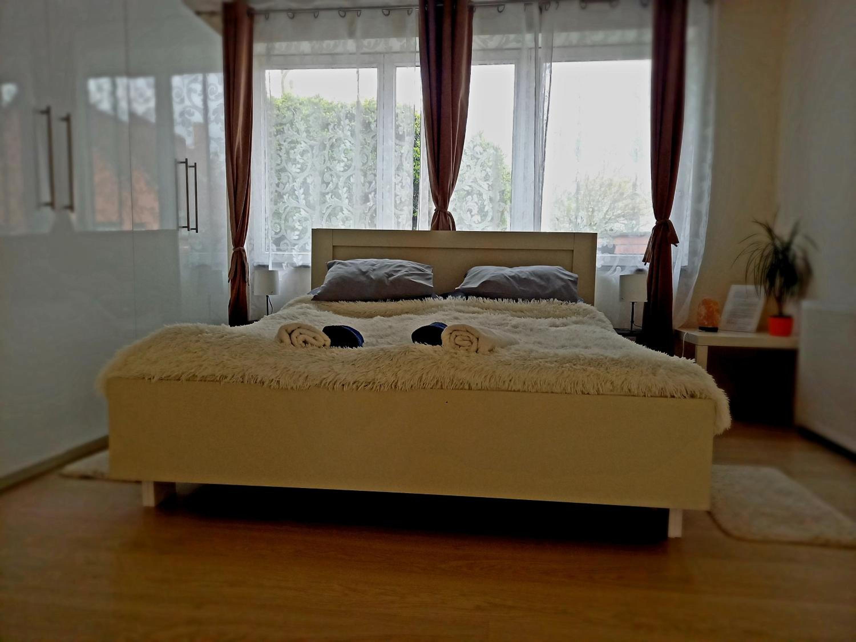 Apartment photo 1