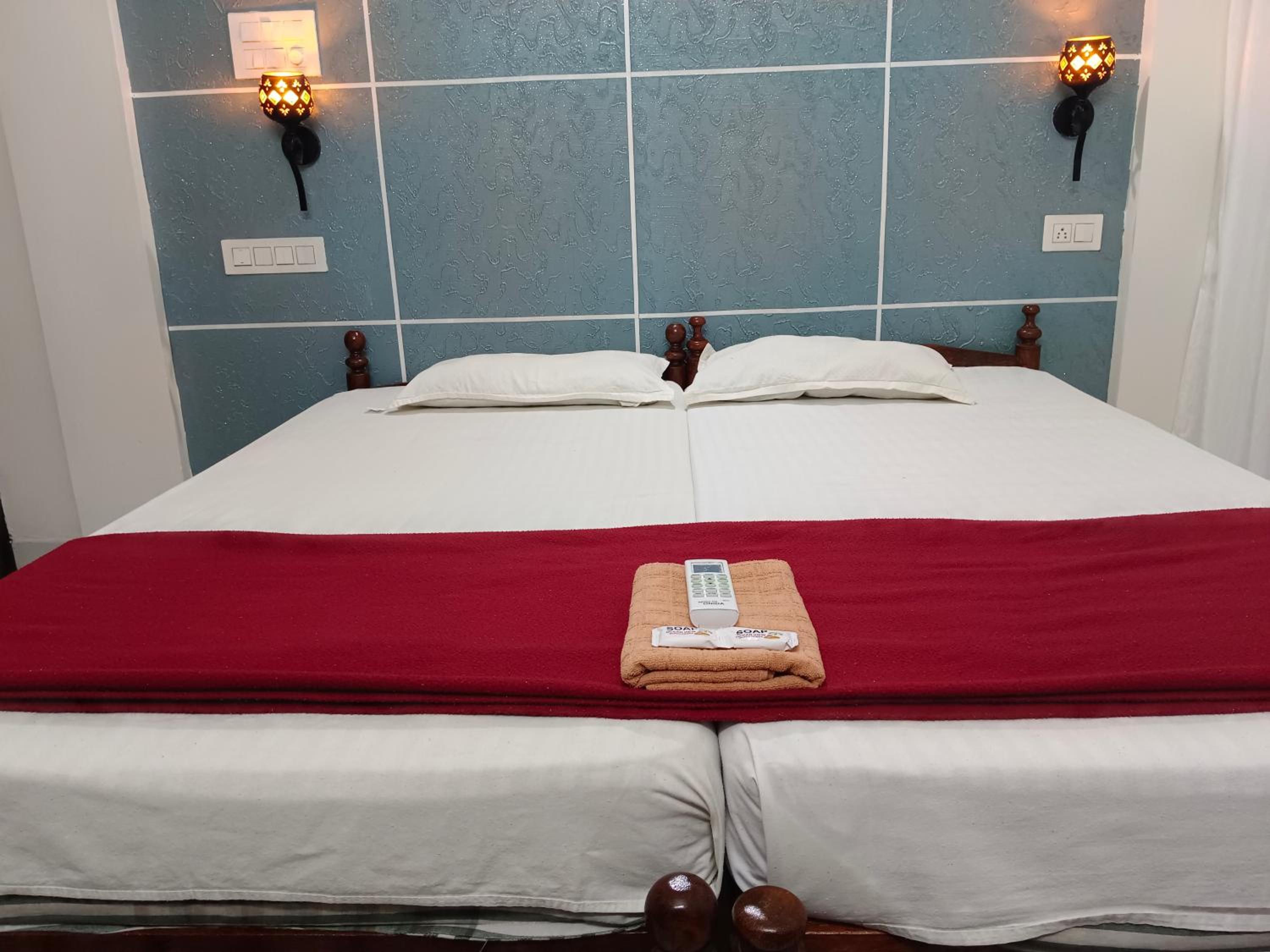 Double Room with Sea View photo 2