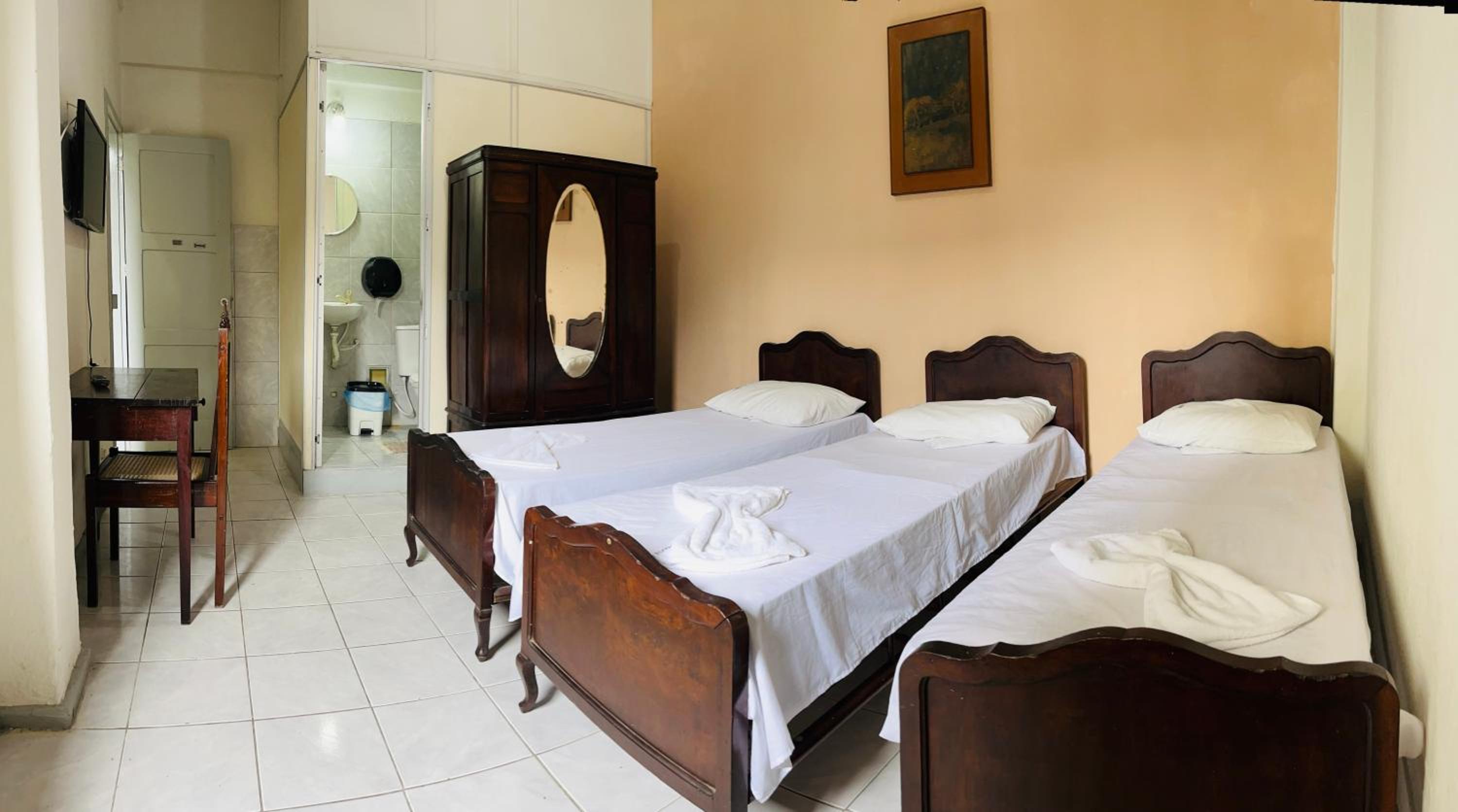 Triple Room with Air Conditioning