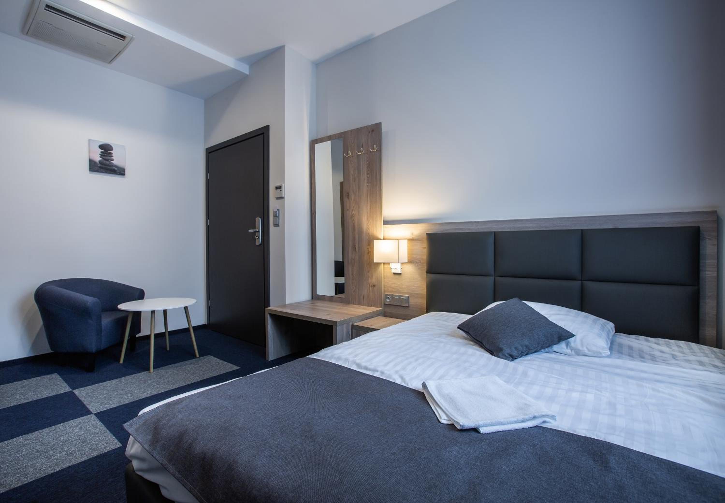 Single Room photo 1