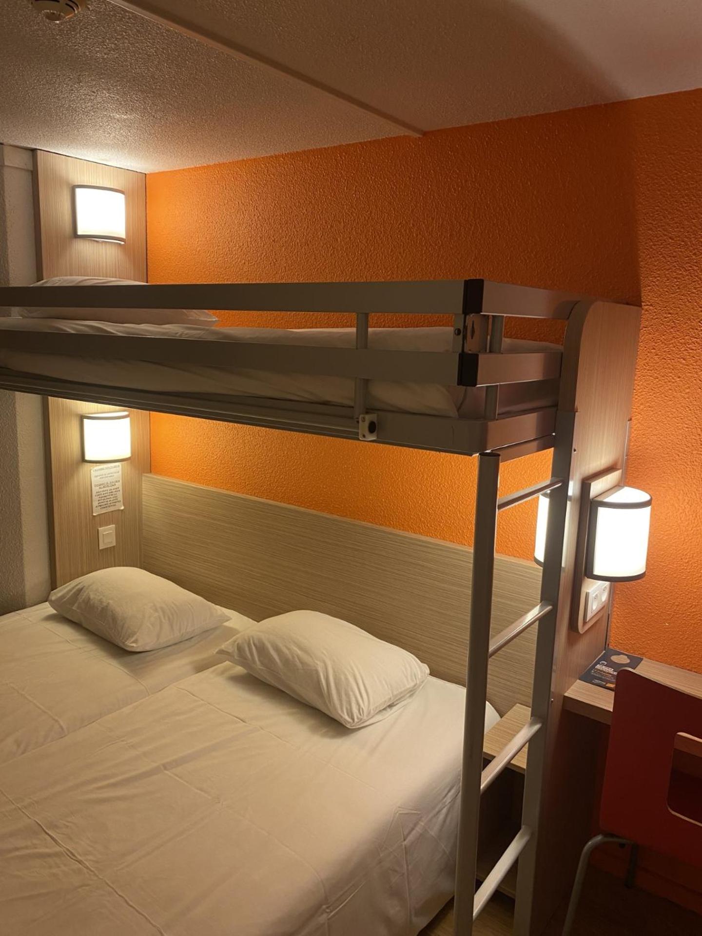 Triple Room - Photo 2