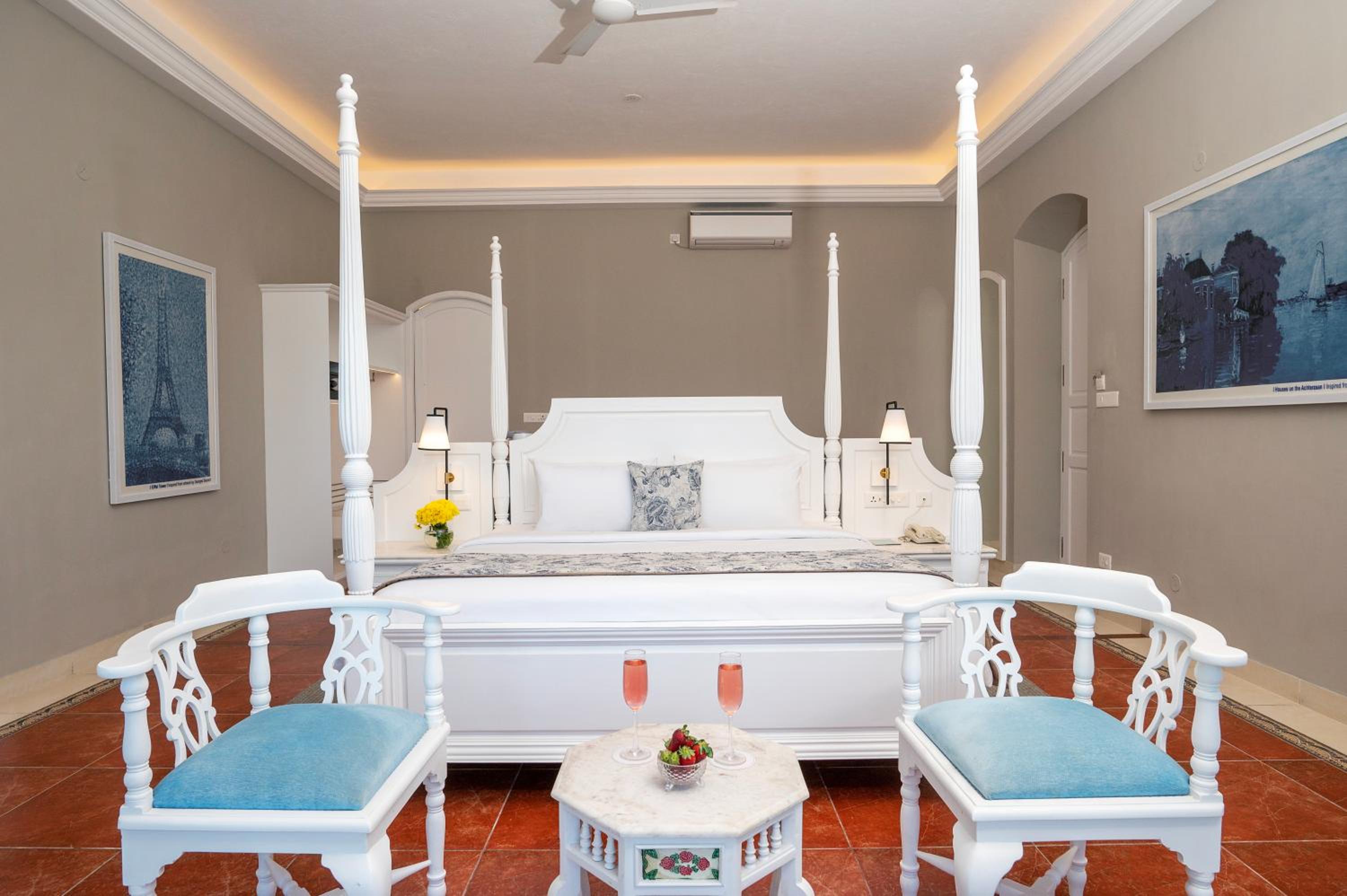 Suite with Balcony - Photo 1