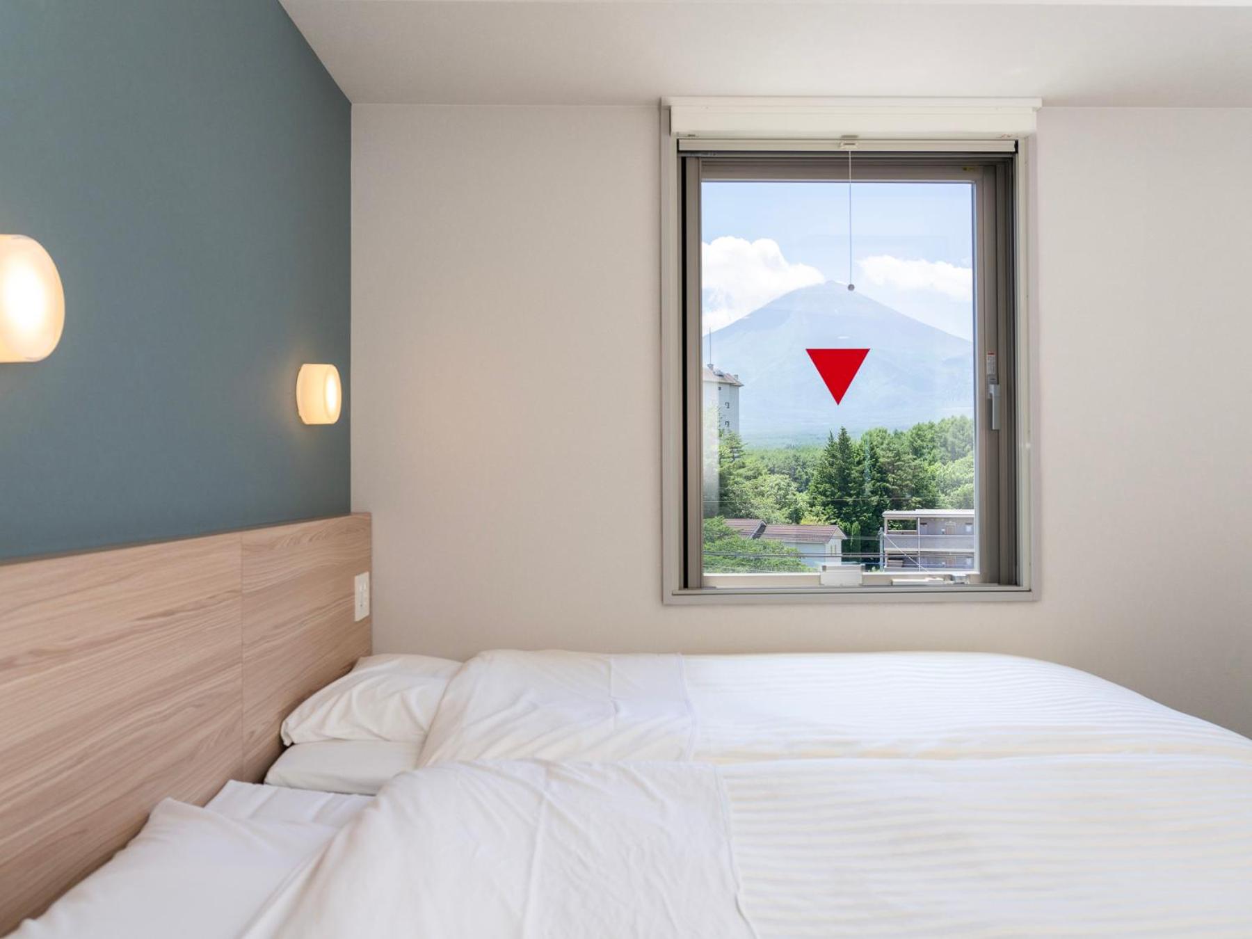 Hollywood Twin Room - Photo 3