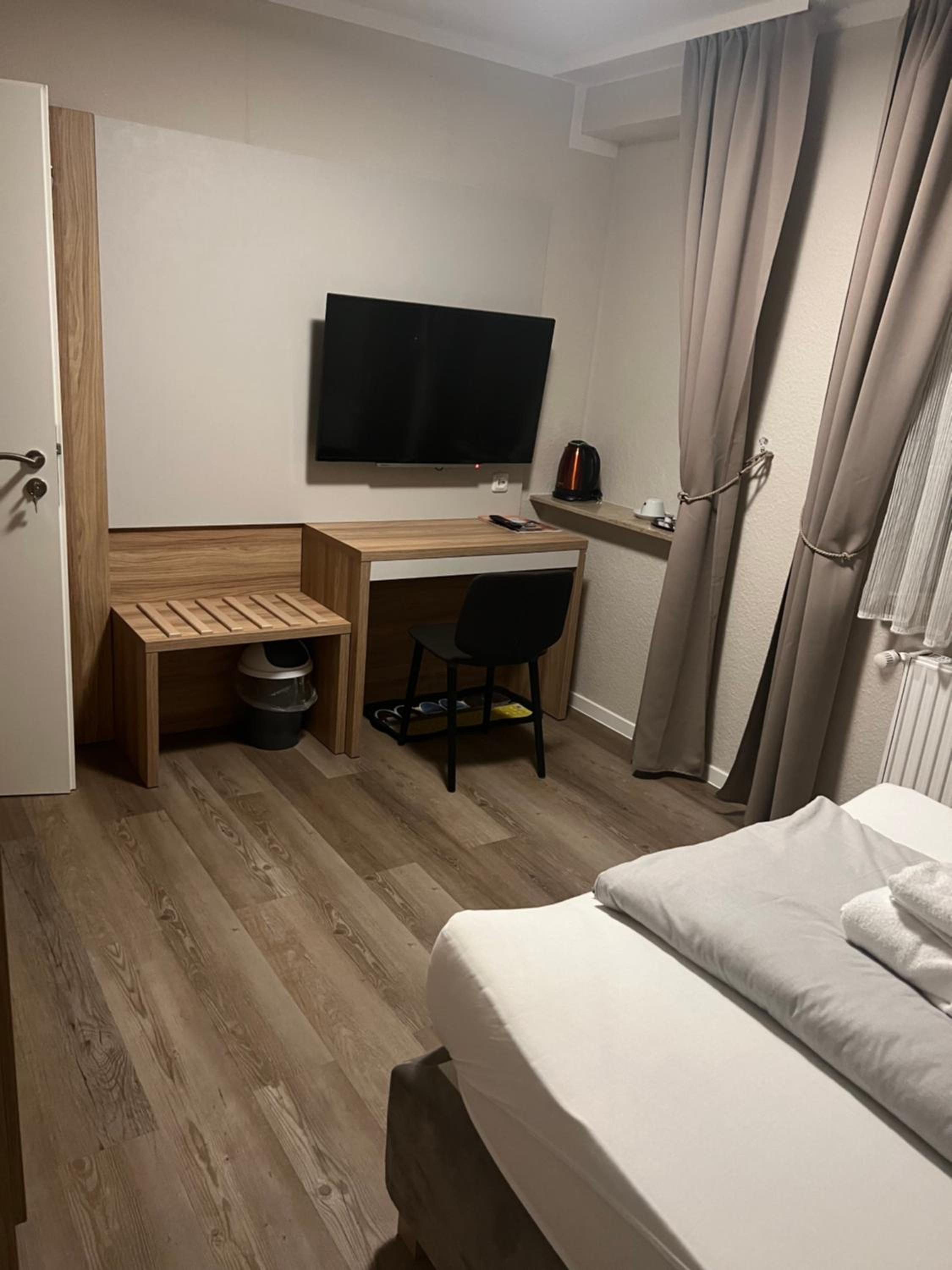 Single Room photo 1