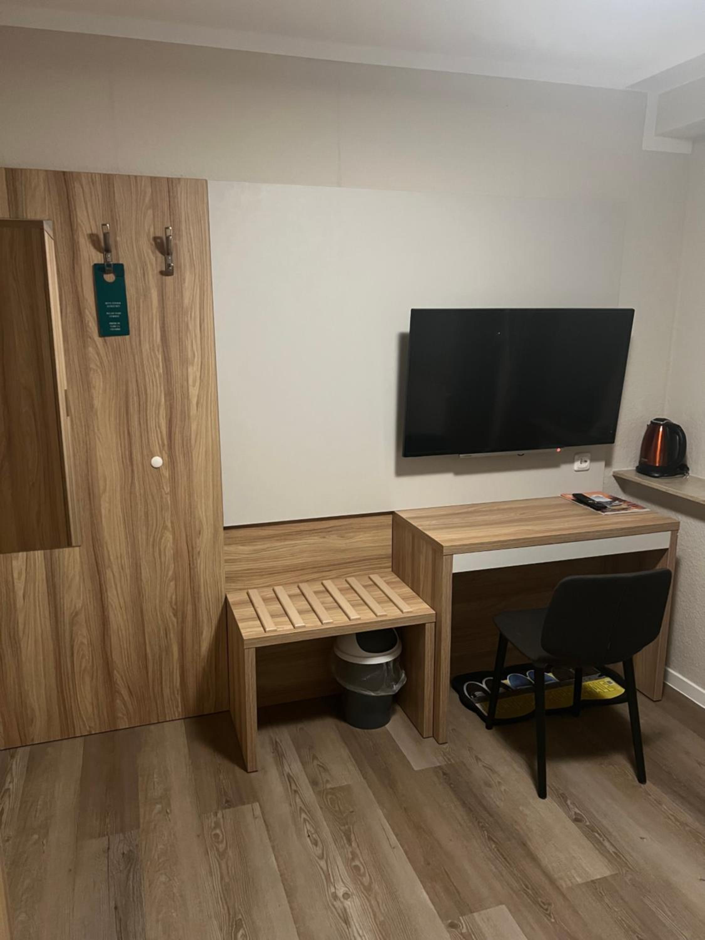 Single Room photo 2