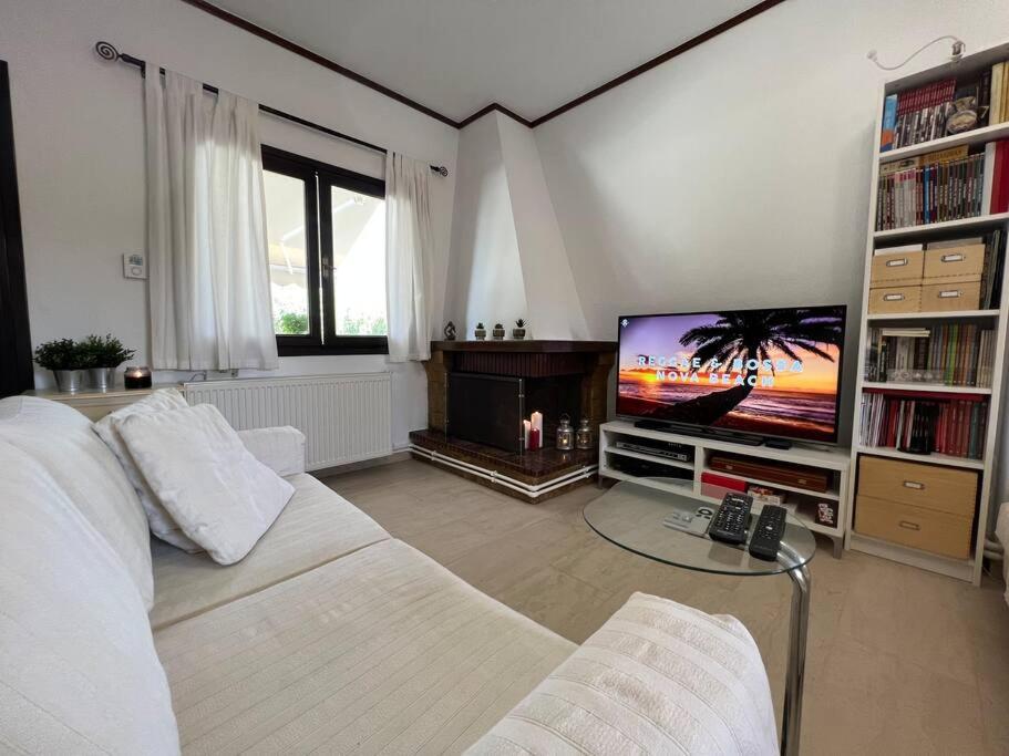 Two-Bedroom House photo 1