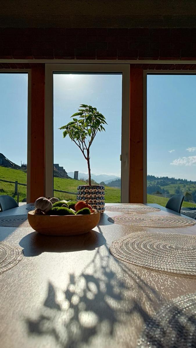 Three-Bedroom Chalet photo 2