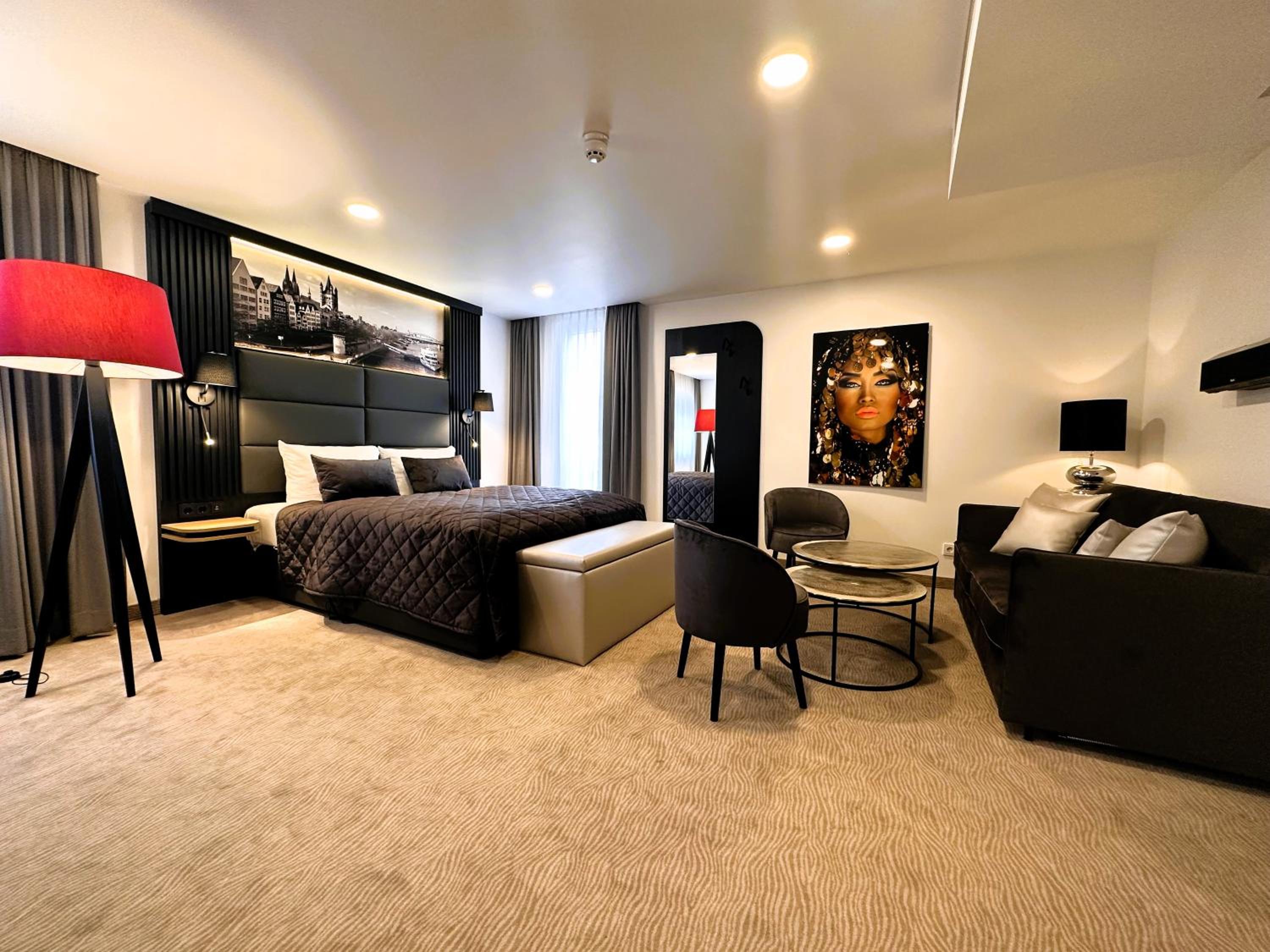 Junior Suite with River View - Photo 2