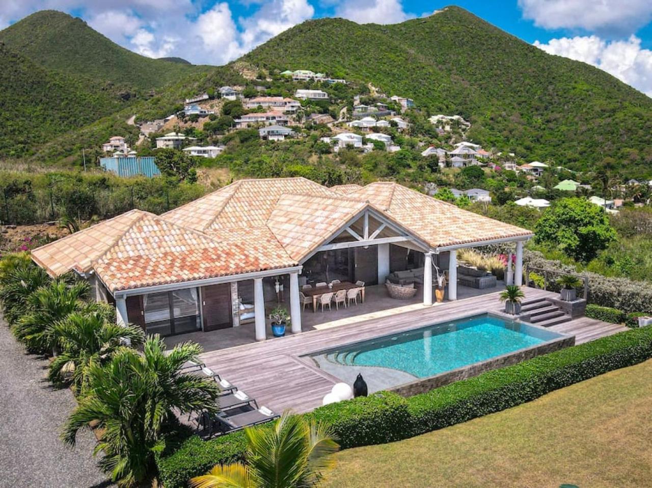 Villa with Sea View photo 1