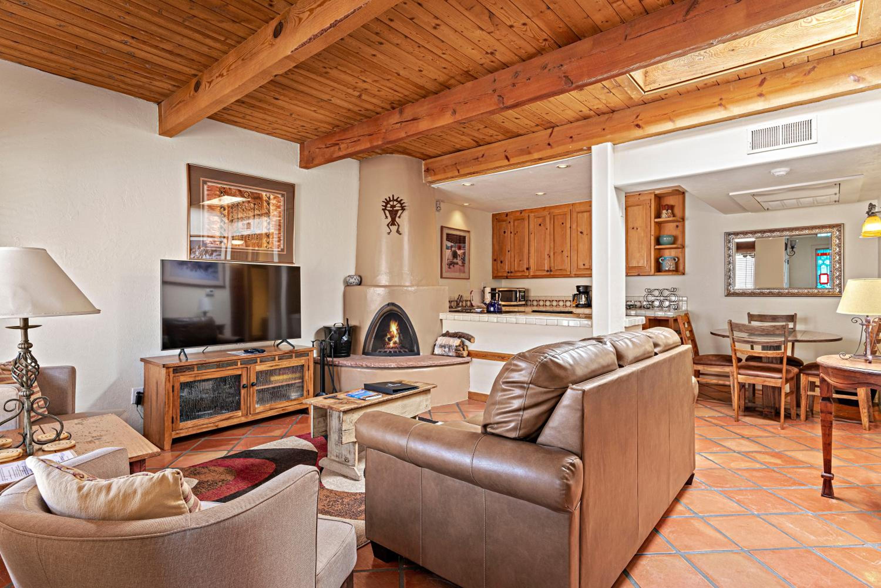 1 Bedroom Condominium  - Photo 22