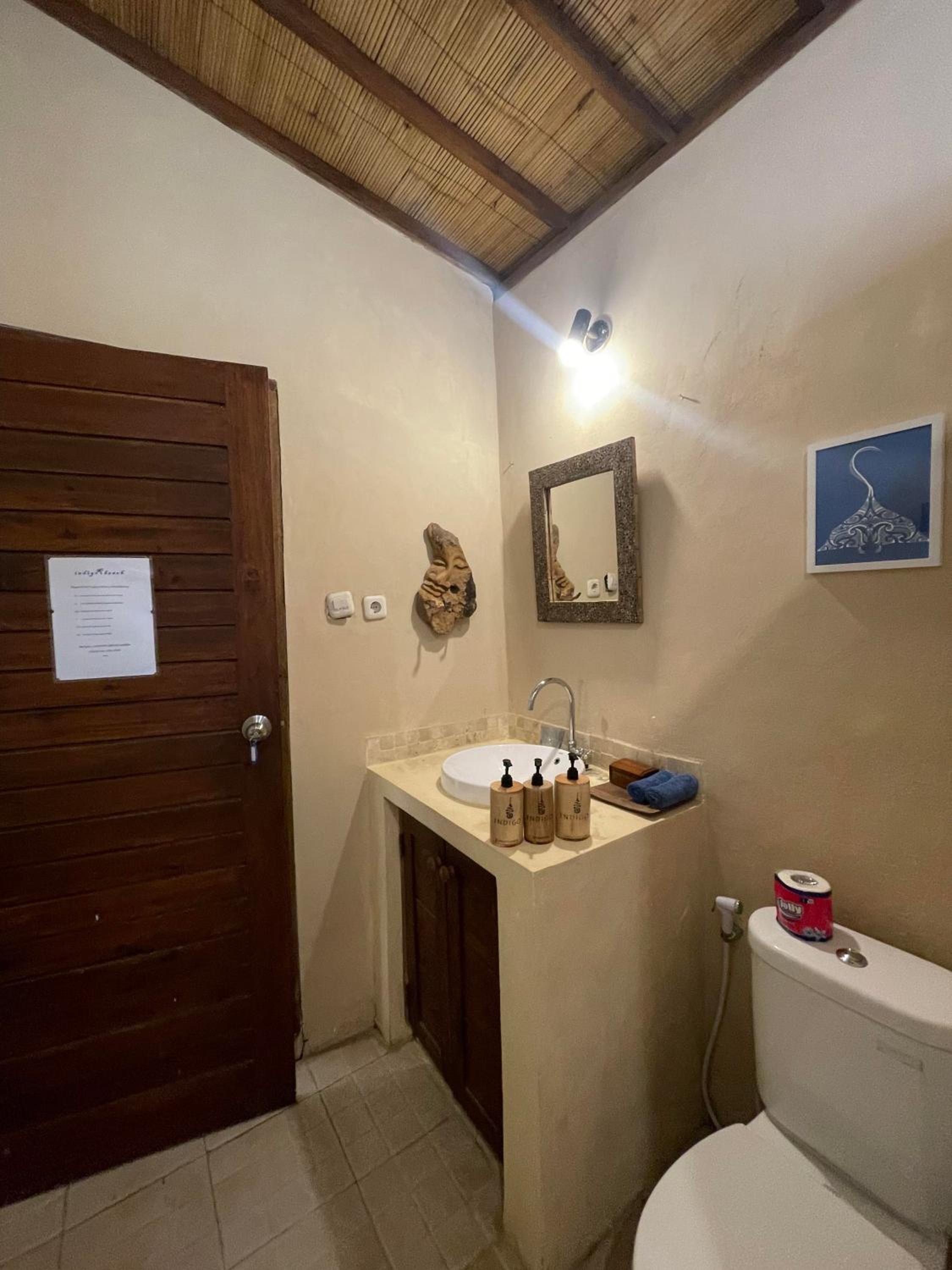 Deluxe Bungalow - Photo 22