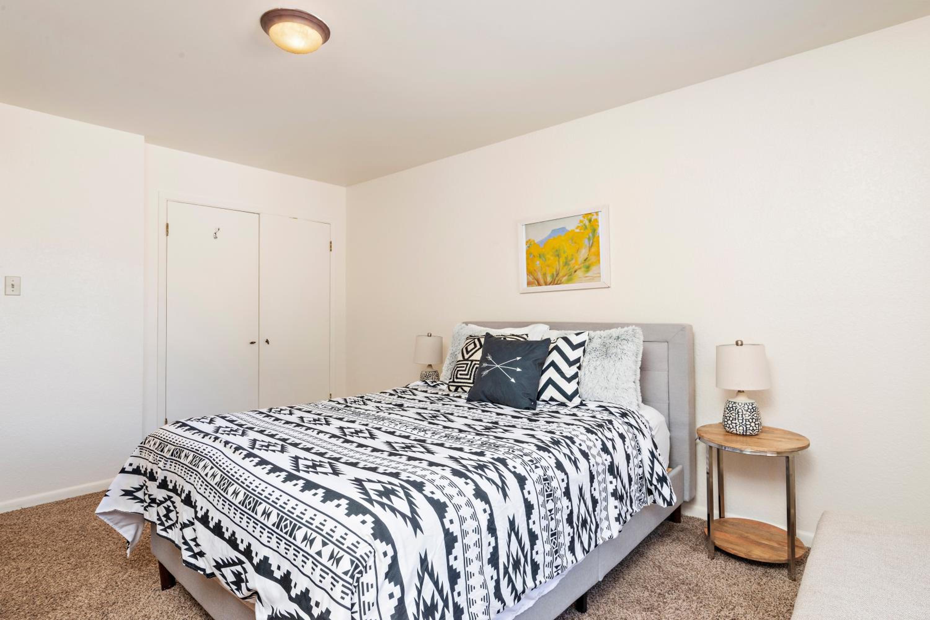 1 Bedroom Condominium  - Photo 26