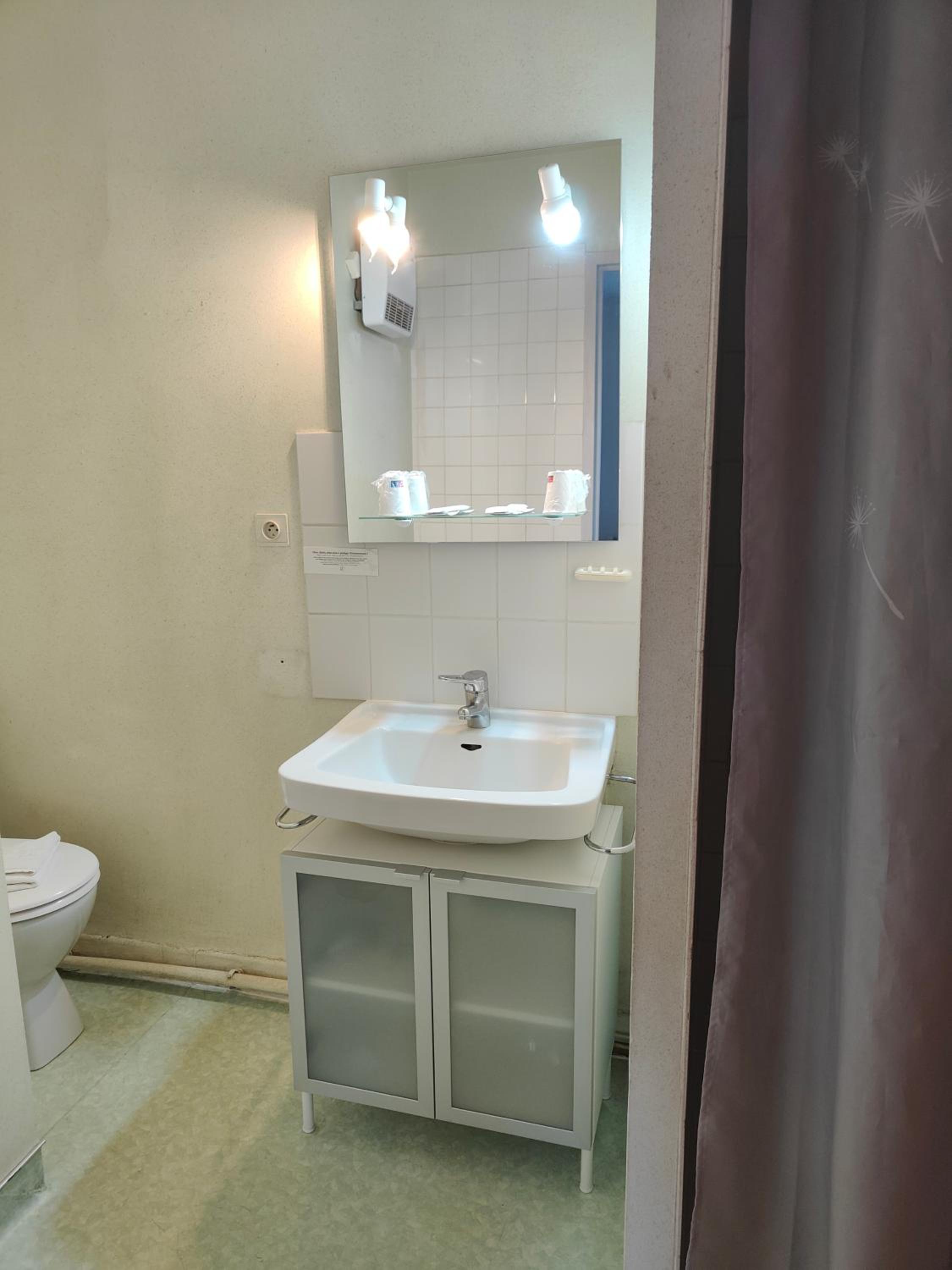 Queen Room - Photo 4