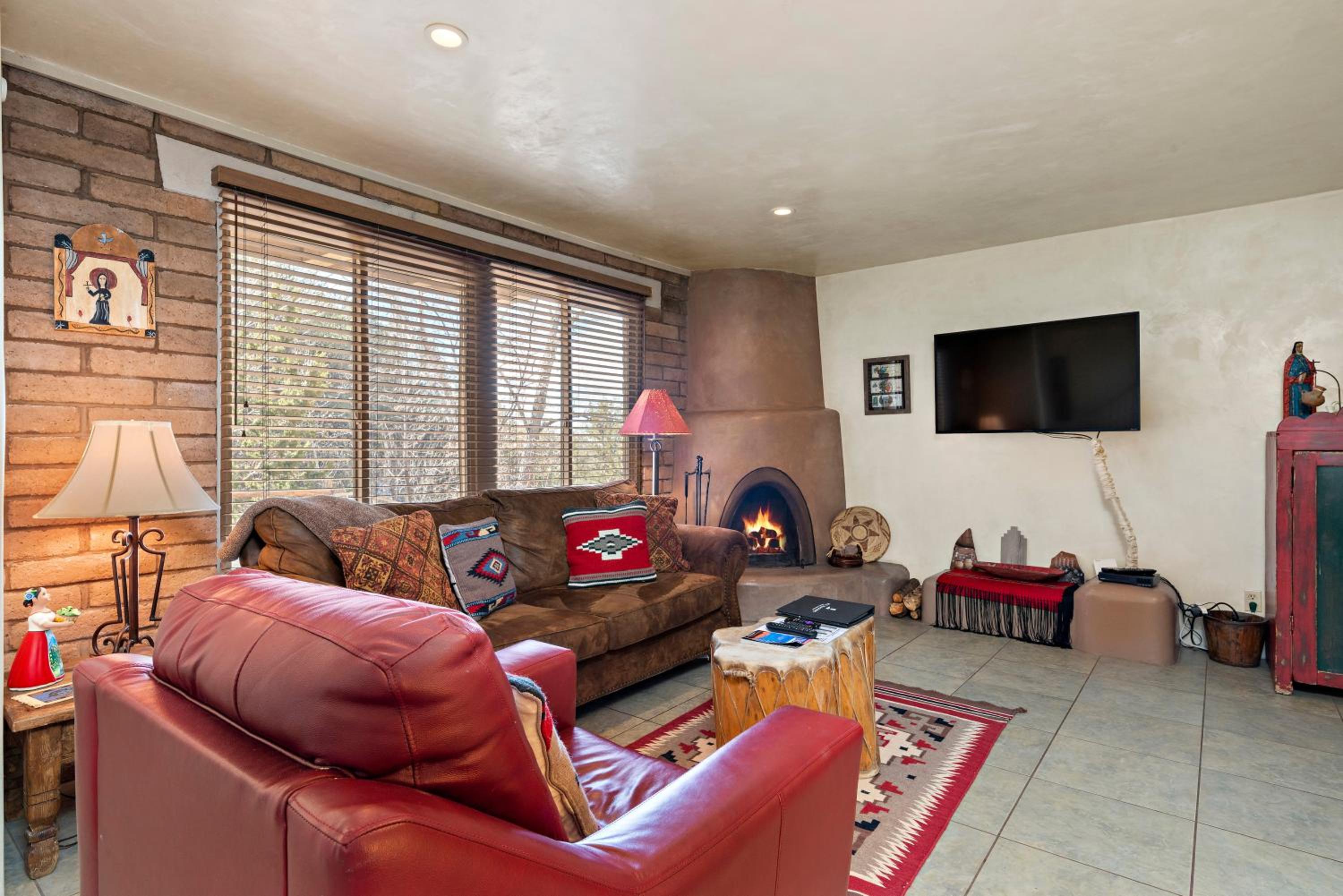 2 Bedroom Condominium  - Photo 42