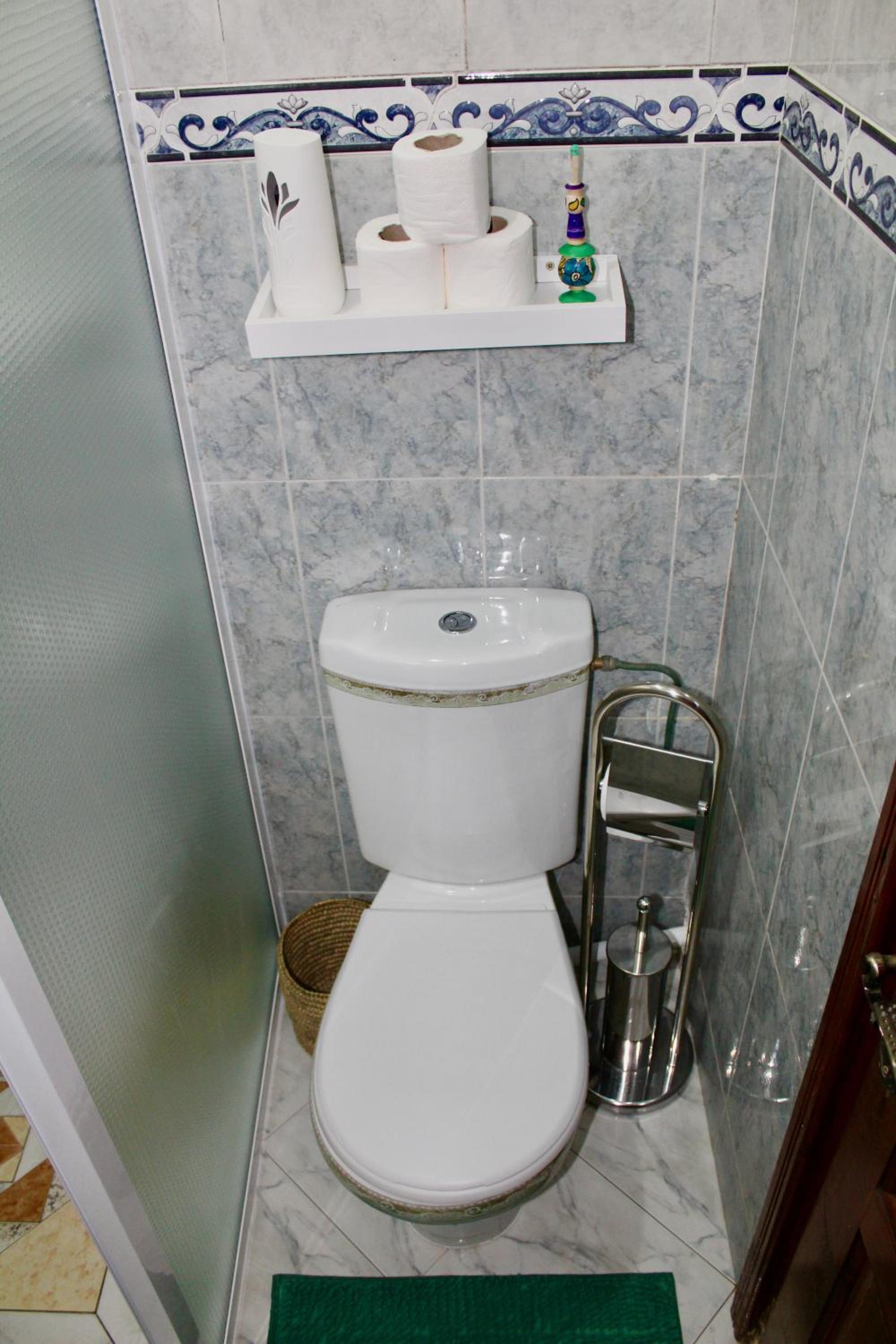 Double Or Twin Room With Shared Bathroom photo 3