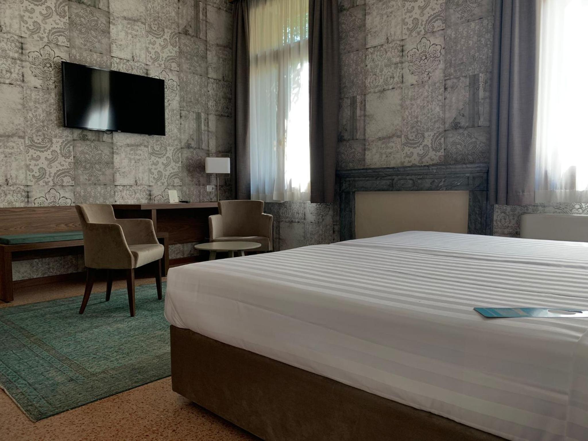 Superior Double Room - Photo 5