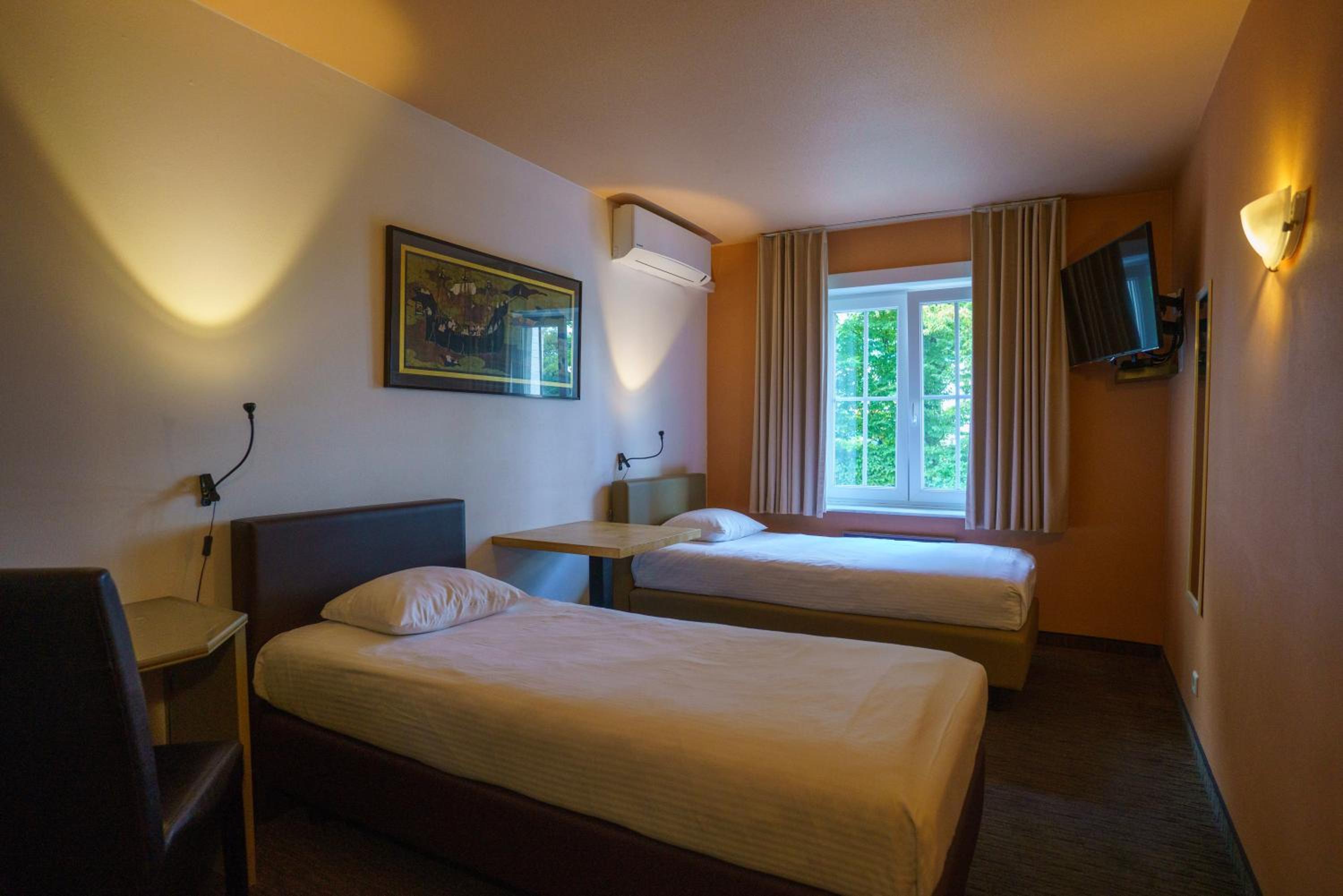 Twin Room photo 3