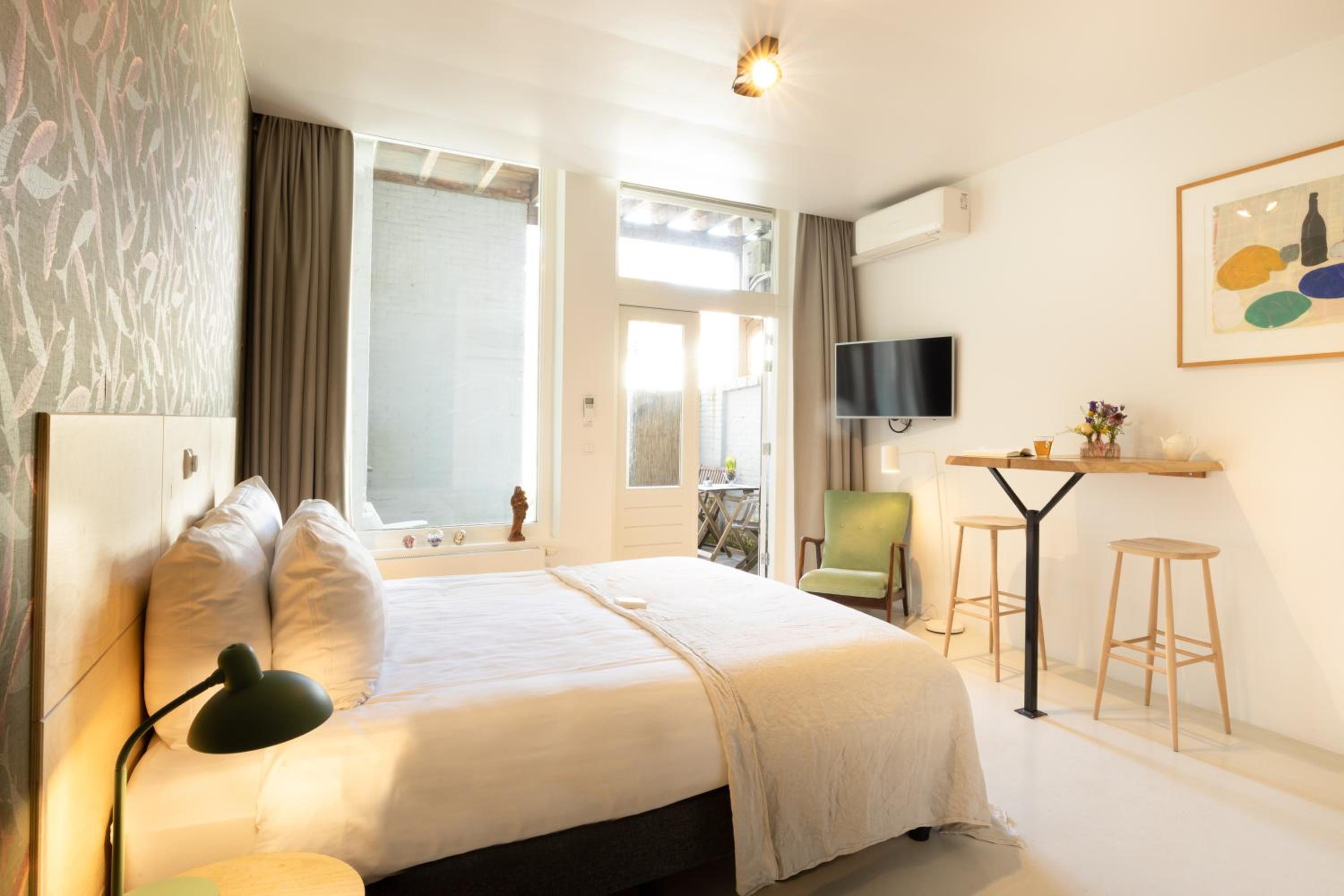 Suite with Terrace photo 2