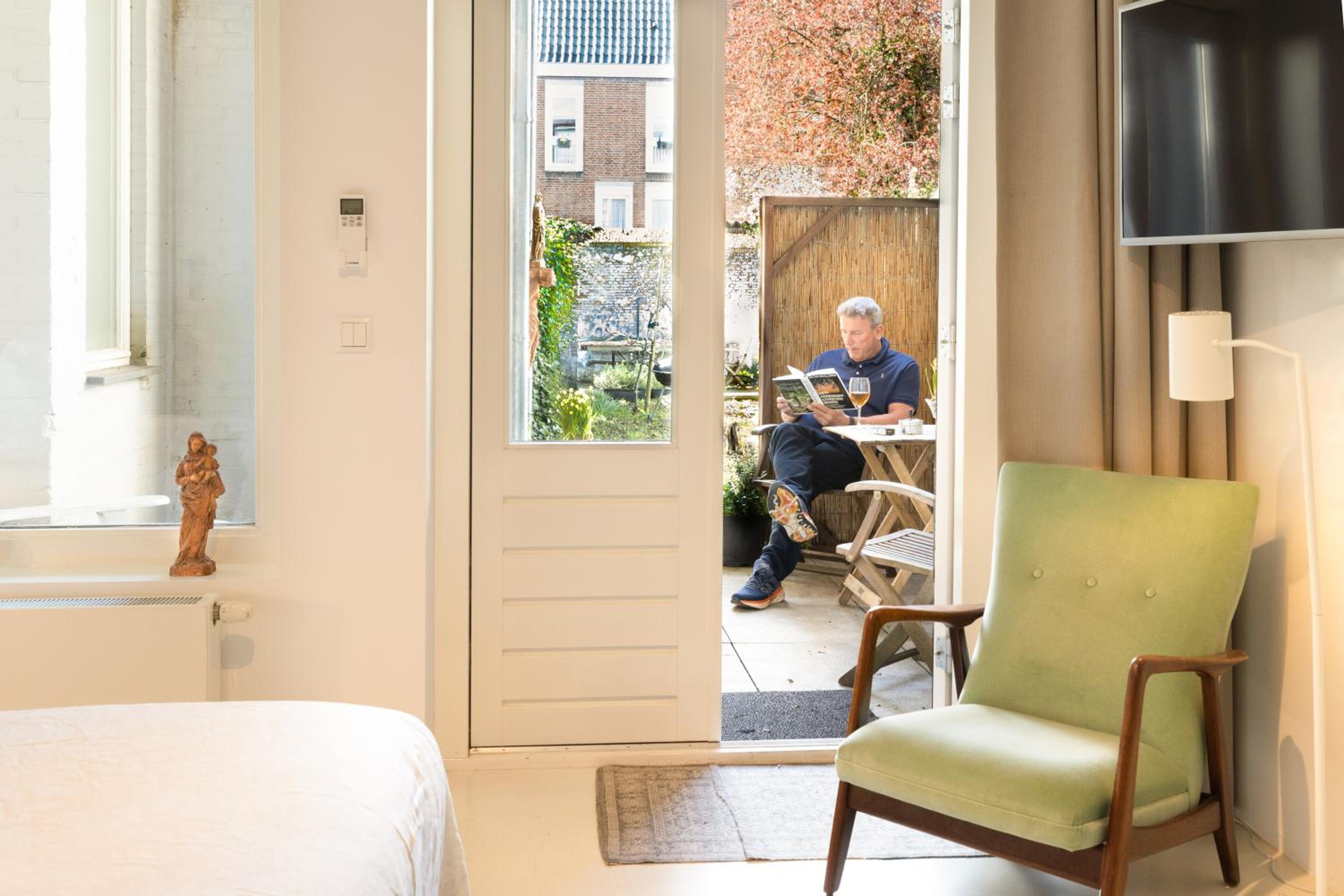 Suite with Terrace photo 3