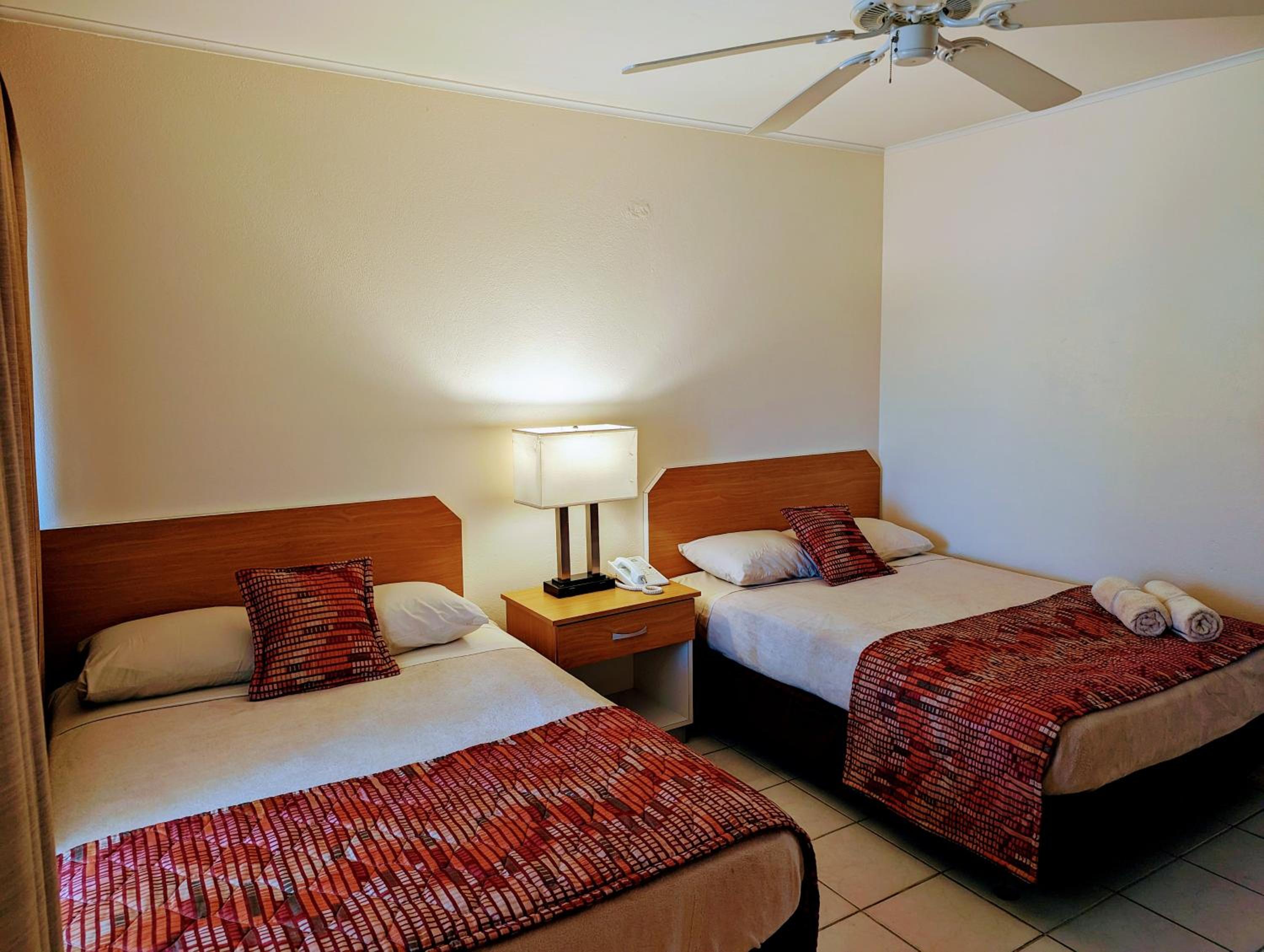 Small Economy Studio 2 Double Beds photo 1