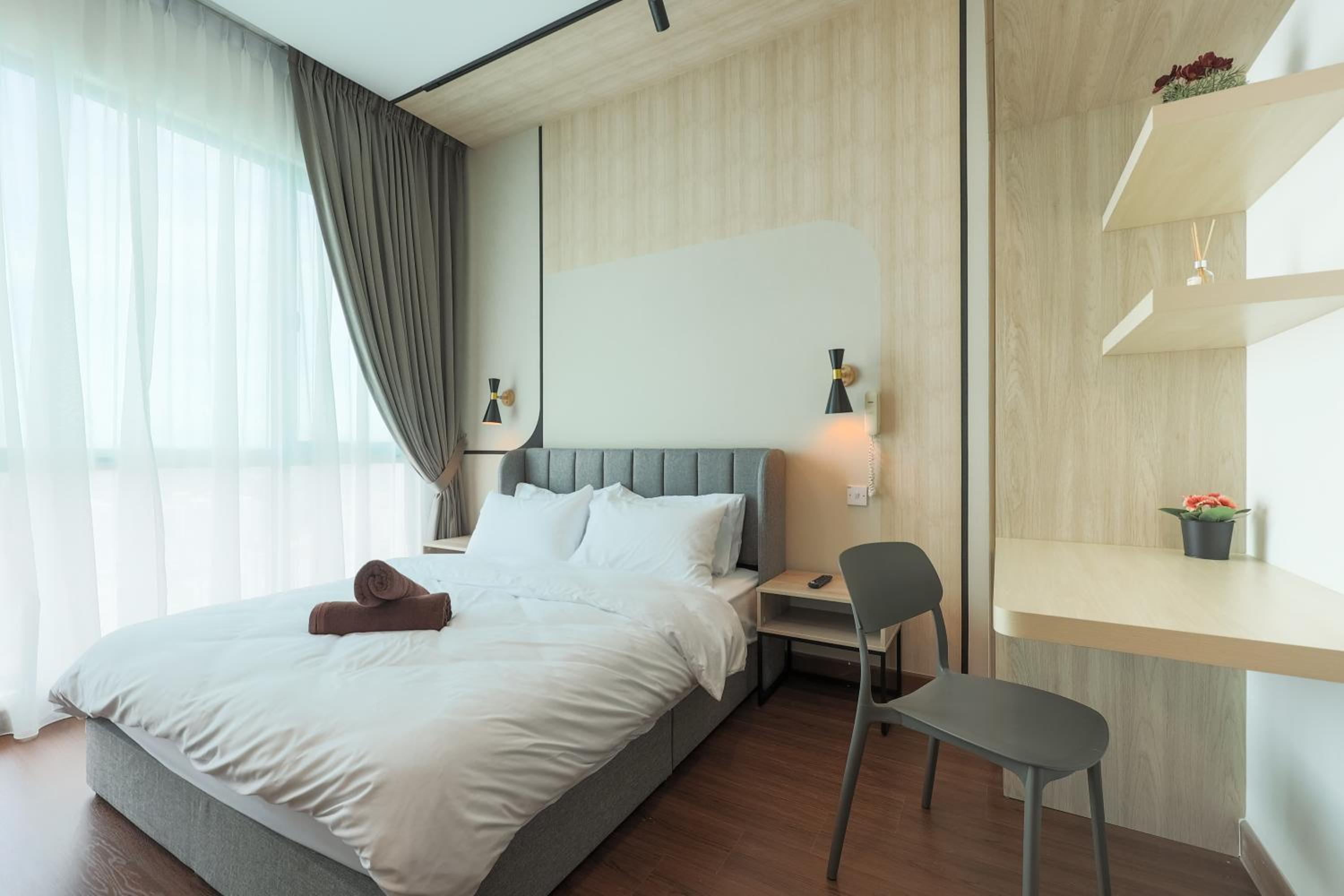 Studio Apartment